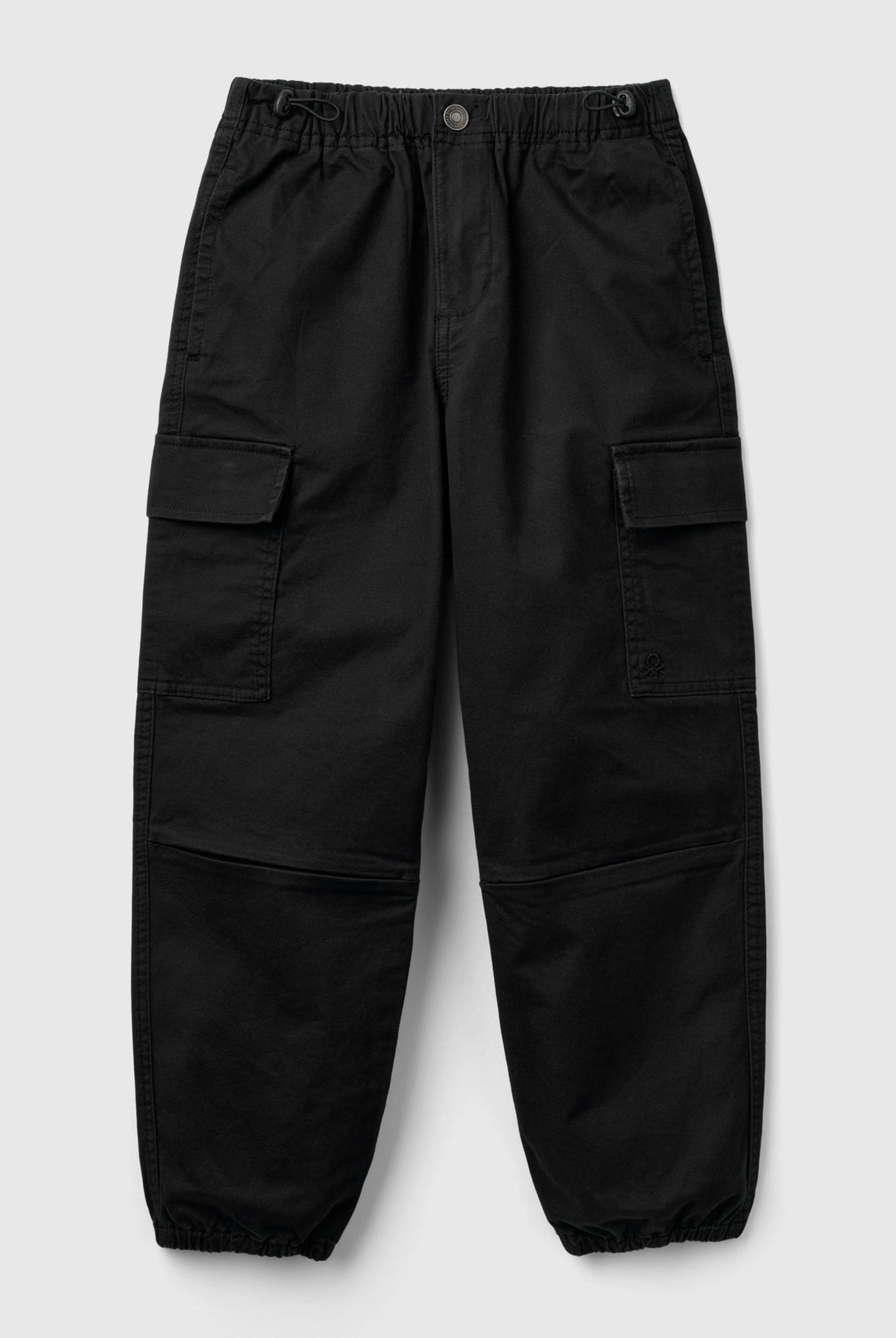 يونايتد كولورز اوف بينيتون بنطلون اولادي طويل بحبل مطاطي على الخصر وجيوب خلفية وجيوب جانبية