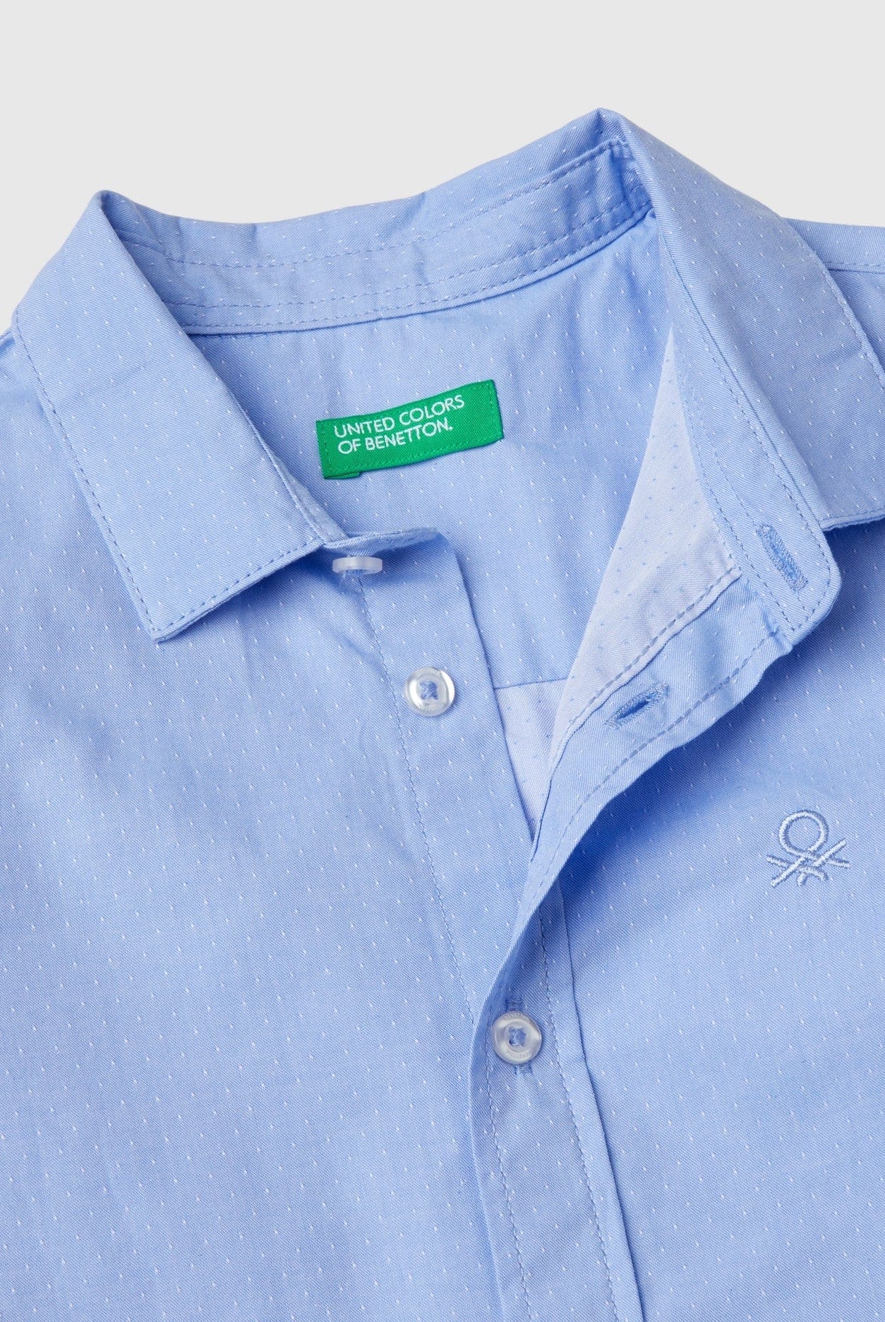 يونايتد كولورز اوف بينيتون قميص ولادي قطني طويل الأكمام ياقة كلاسيكية بأزرار أمامية