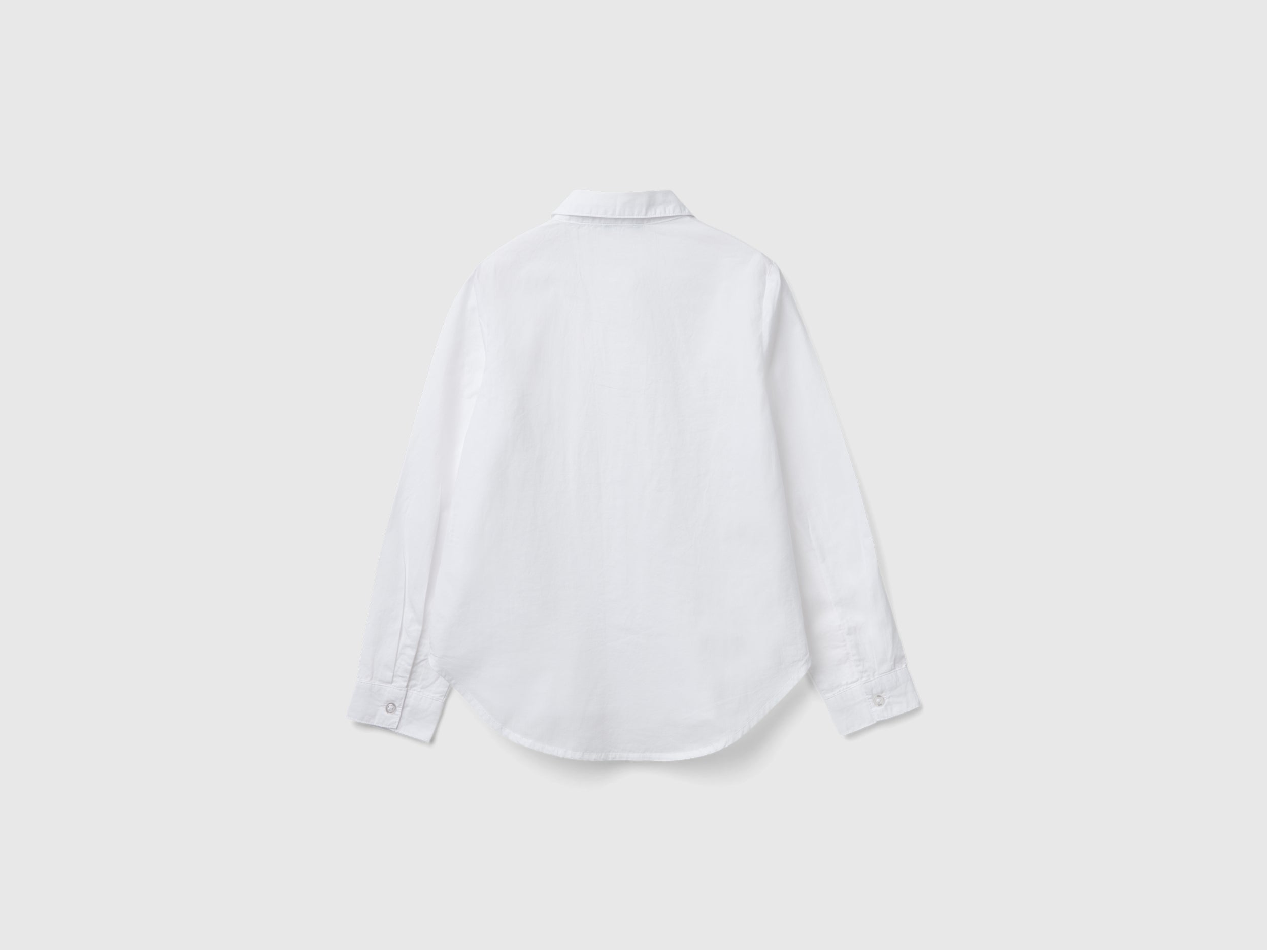 يونايتد كولورز اوف بينيتون قميص بناتي كلاسيك