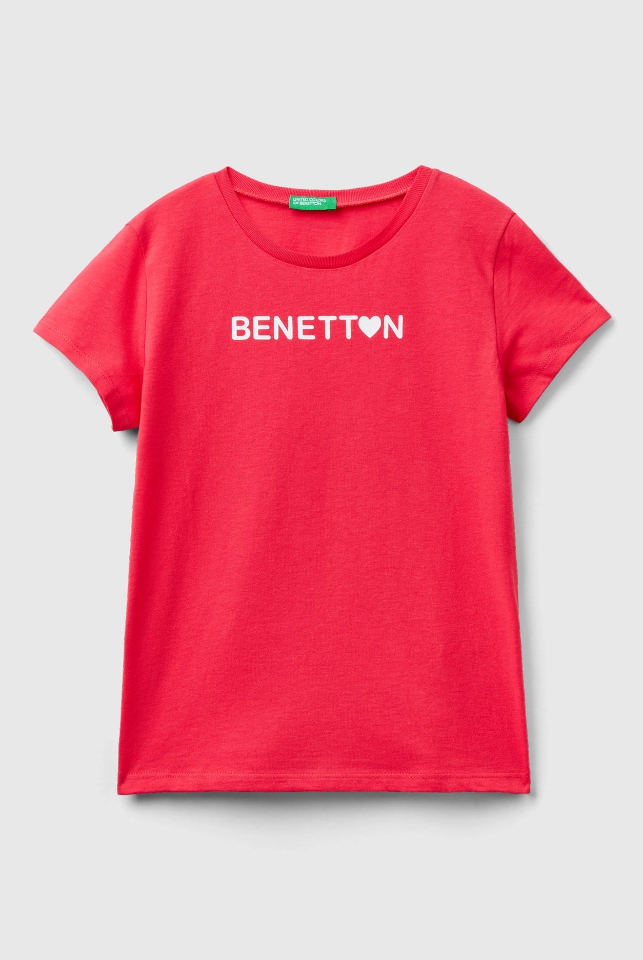 يونايتد كولورز اوف بينيتون تيشيرت قطن بنسبة 100% مع شعار كم قصير بناتي