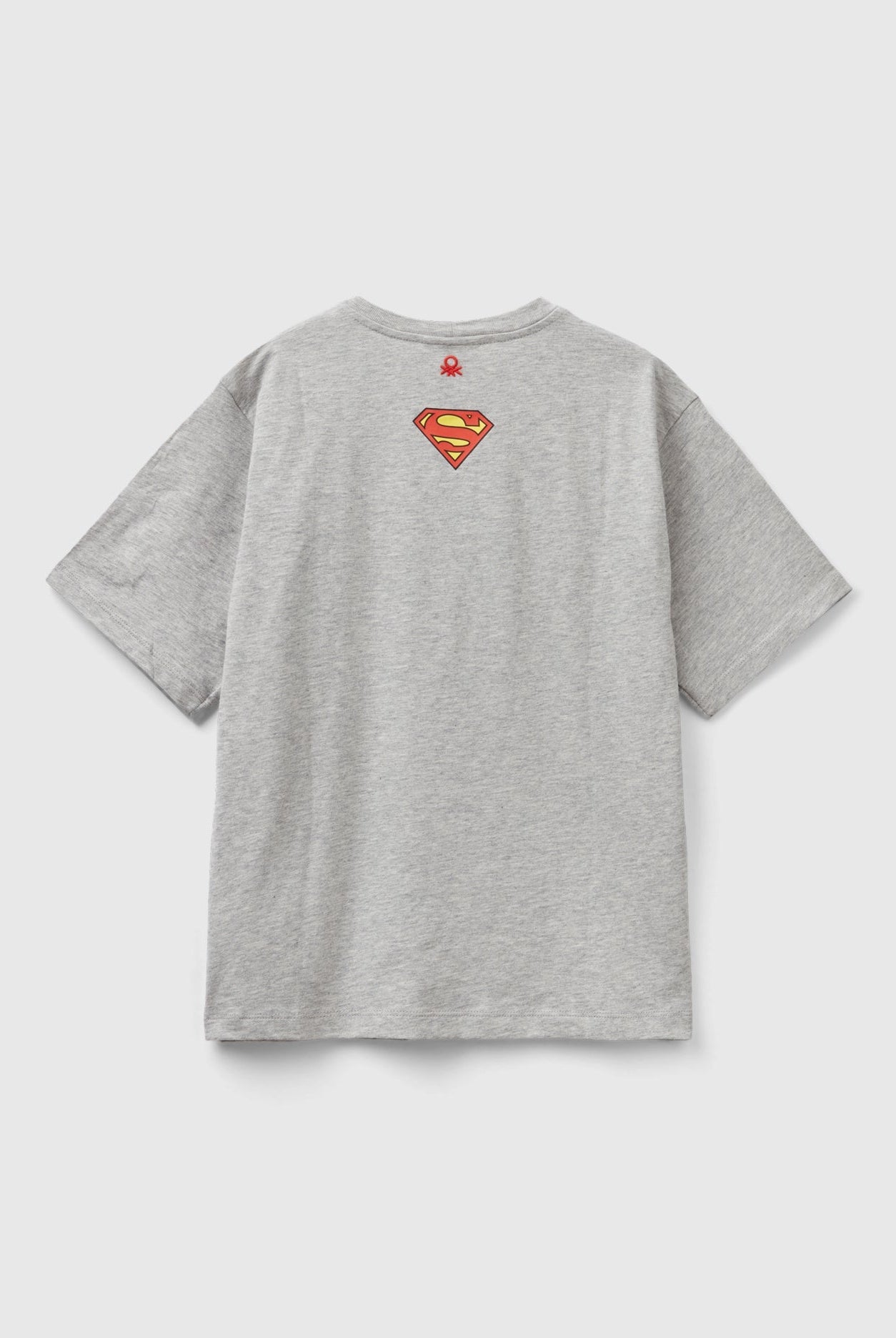 يونايتد كولورز اوف بينيتون تي شيرت دي سي كومكس نص كم أطفالي