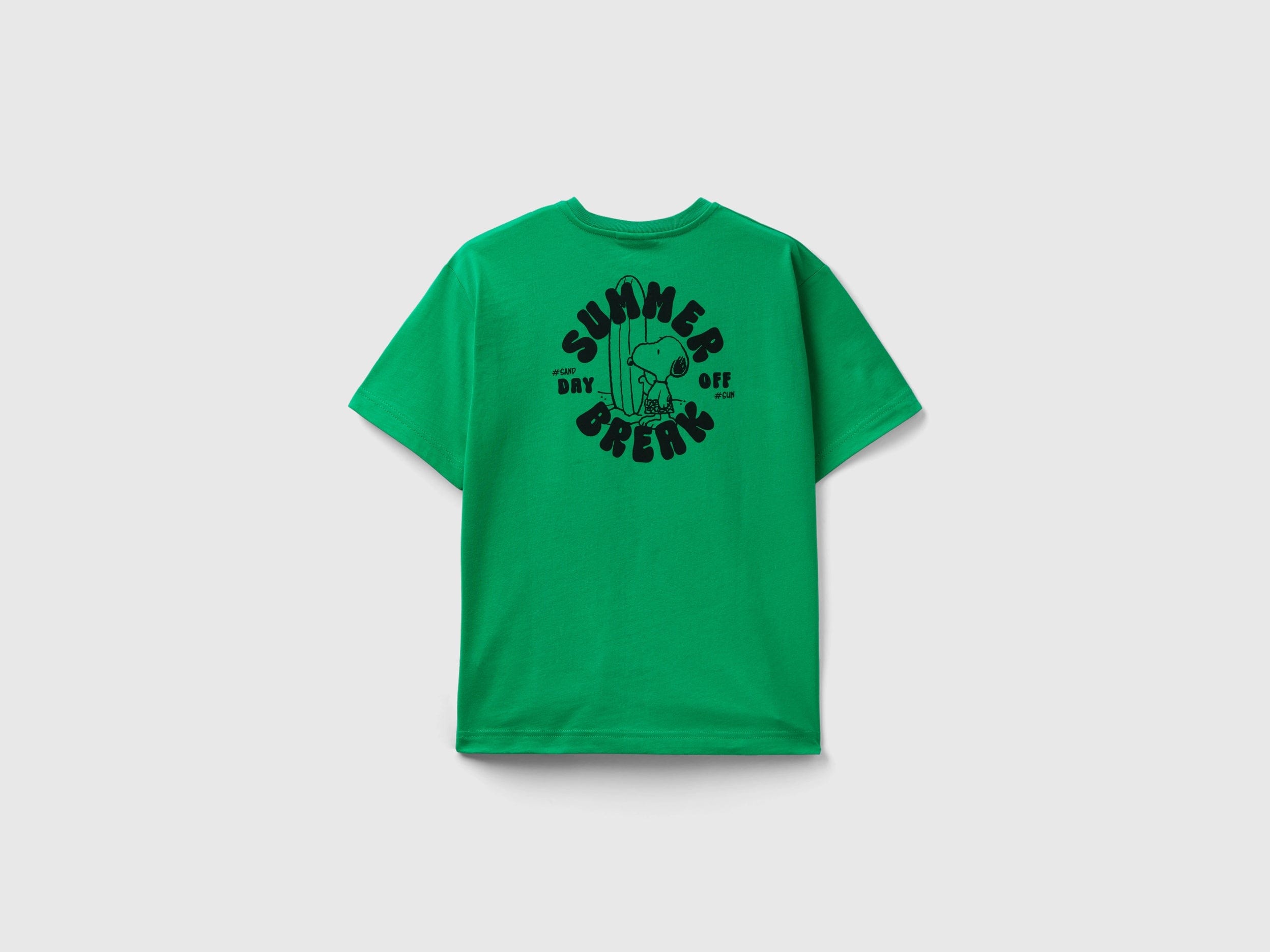 يونايتد كولورز اوف بينيتون تي شيرت مزين بطبعة فول سوداني ولادي