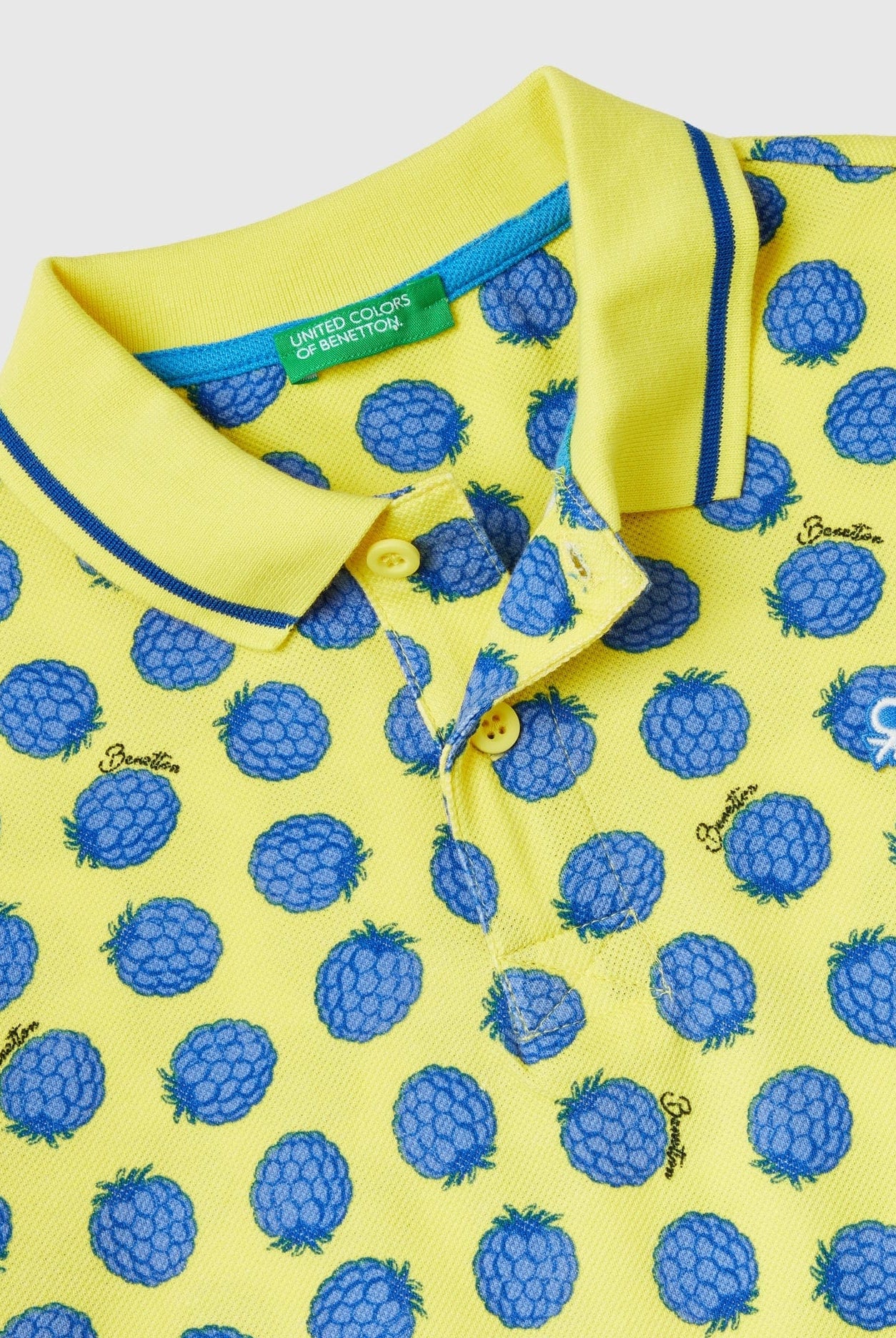 يونايتد كولورز اوف بينيتون تي شيرت بولو منقوش بالكامل بشعار مطبوع على الصدر أطفالي