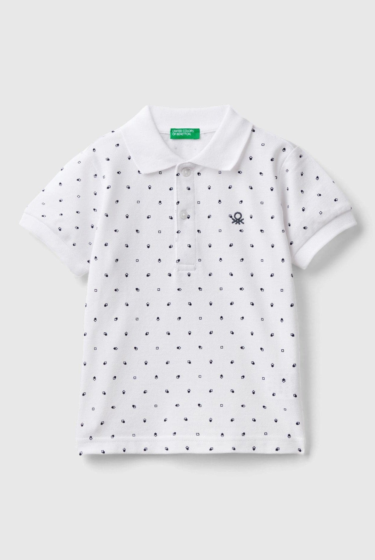 يونايتد كولورز اوف بينيتون قميص بولو اطفالي بنقشة ميكرو وشعار مطرز على الصدر الأيسر