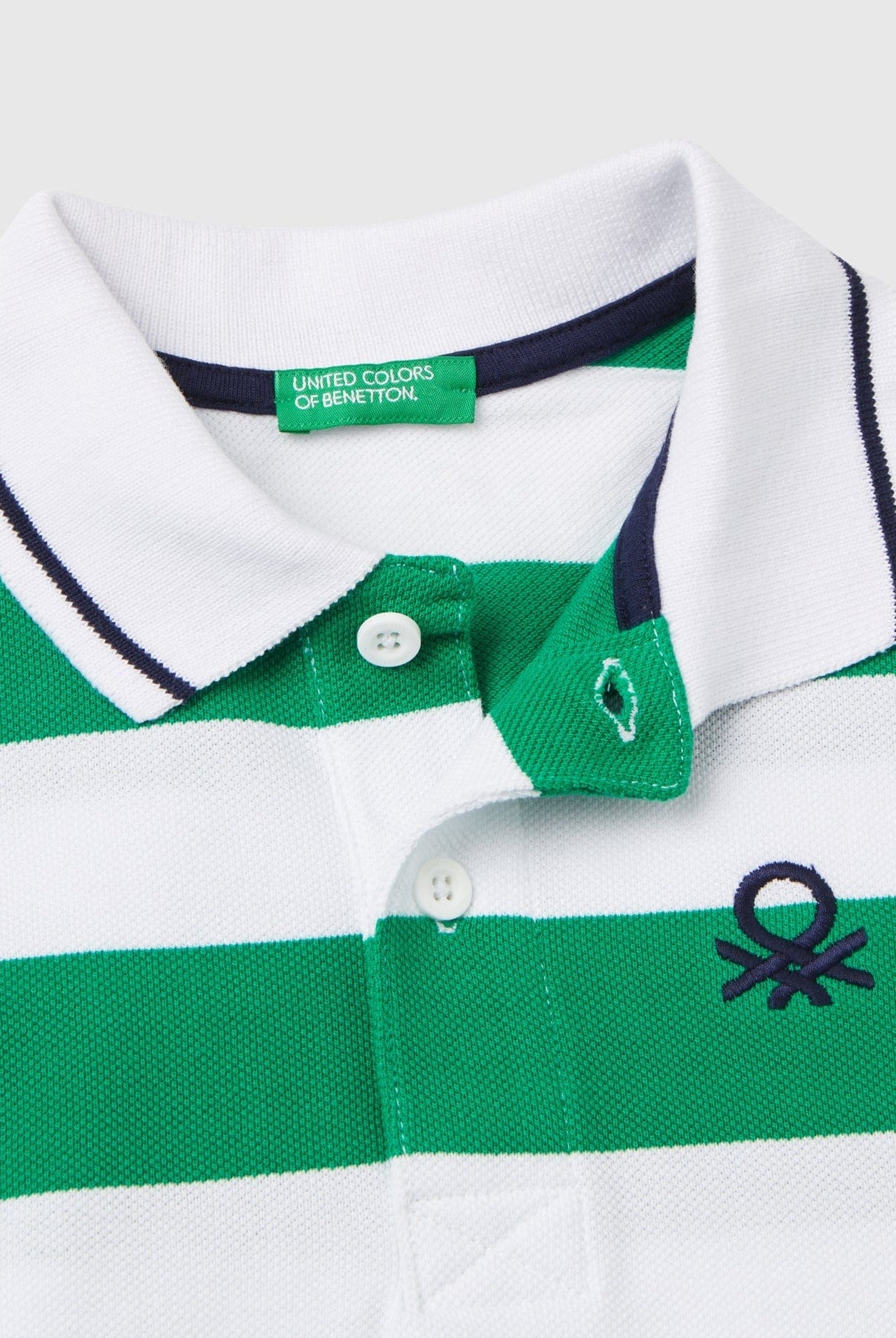 يونايتد كولورز اوف بينيتون قميص بولو بأكمام قصيرة وخطوط أطفالي