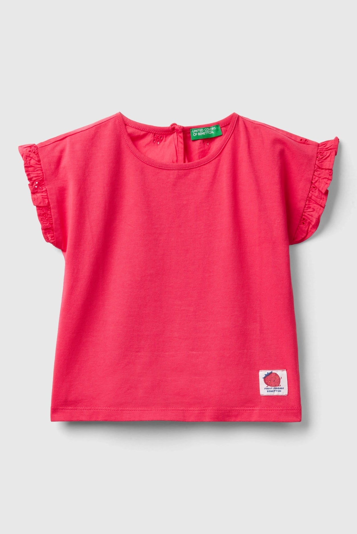 يونايتد كولورز اوف بينيتون تي شيرت بناتي مزخرف مع شعار في الأمام وأكمام قصيرة مموجة