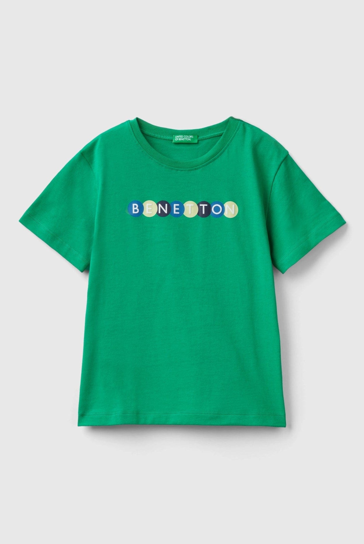 يونايتد كولورز اوف بينيتون تيشيرت أطفالي صيفي بشعار بينيتون