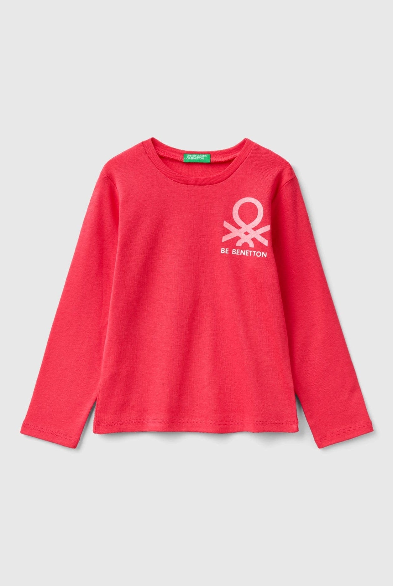 يونايتد كولورز اوف بينيتون تيشيرت بناتي بأكمام طويلة وطباعة لامعة