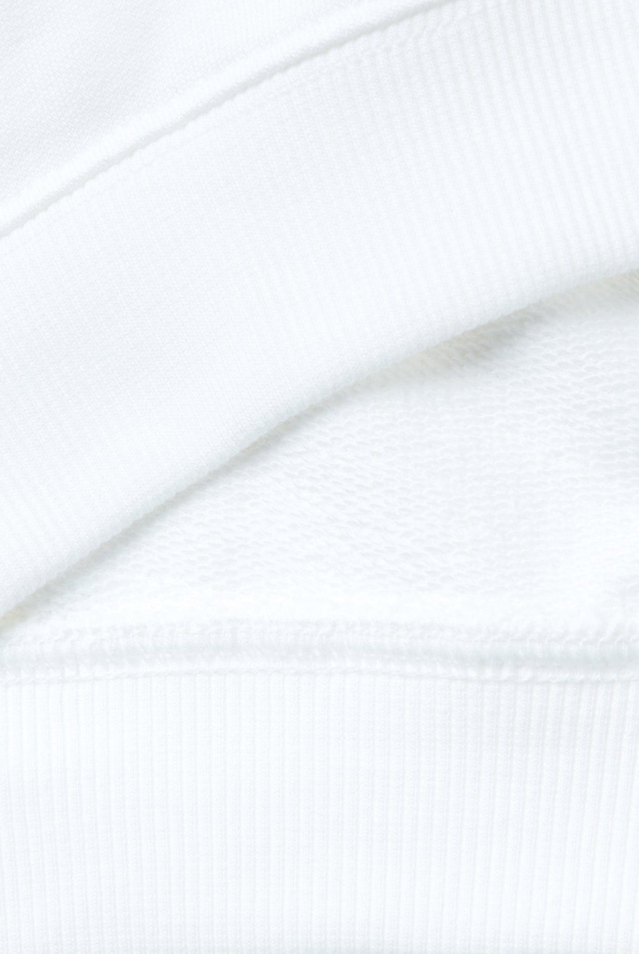 يونايتد كولورز اوف بينيتون سويت شيرت بنسبة 100% بشعار أطفالي