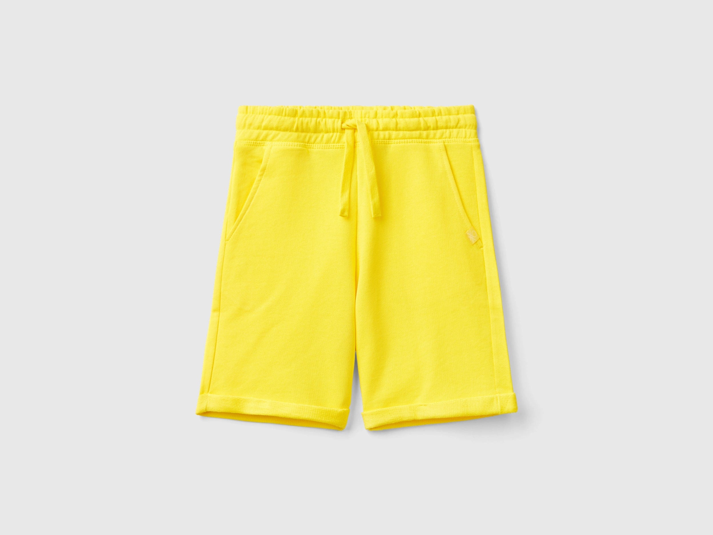 يونايتد كولورز اوف بينيتون برمودا من القطن الخالص برباط أطفالي