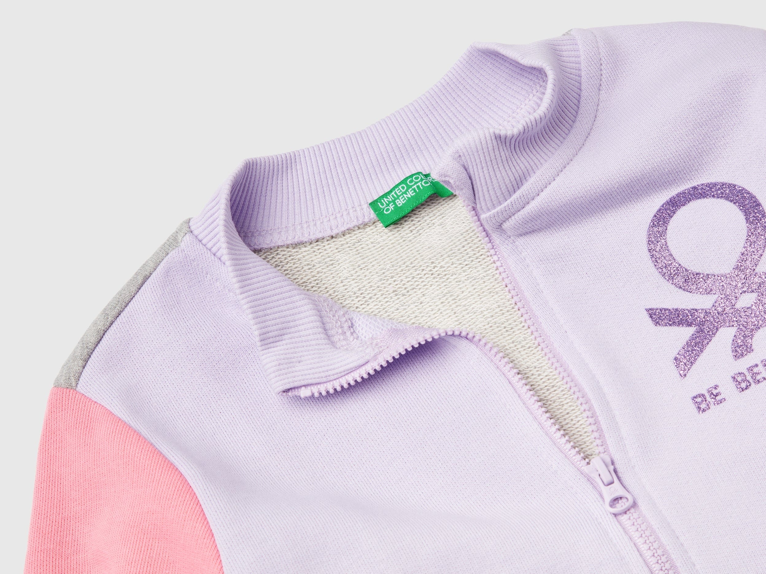 يونايتد كولورز اوف بينيتون هودي اطفال بسحاب من القطن مزين بشعار