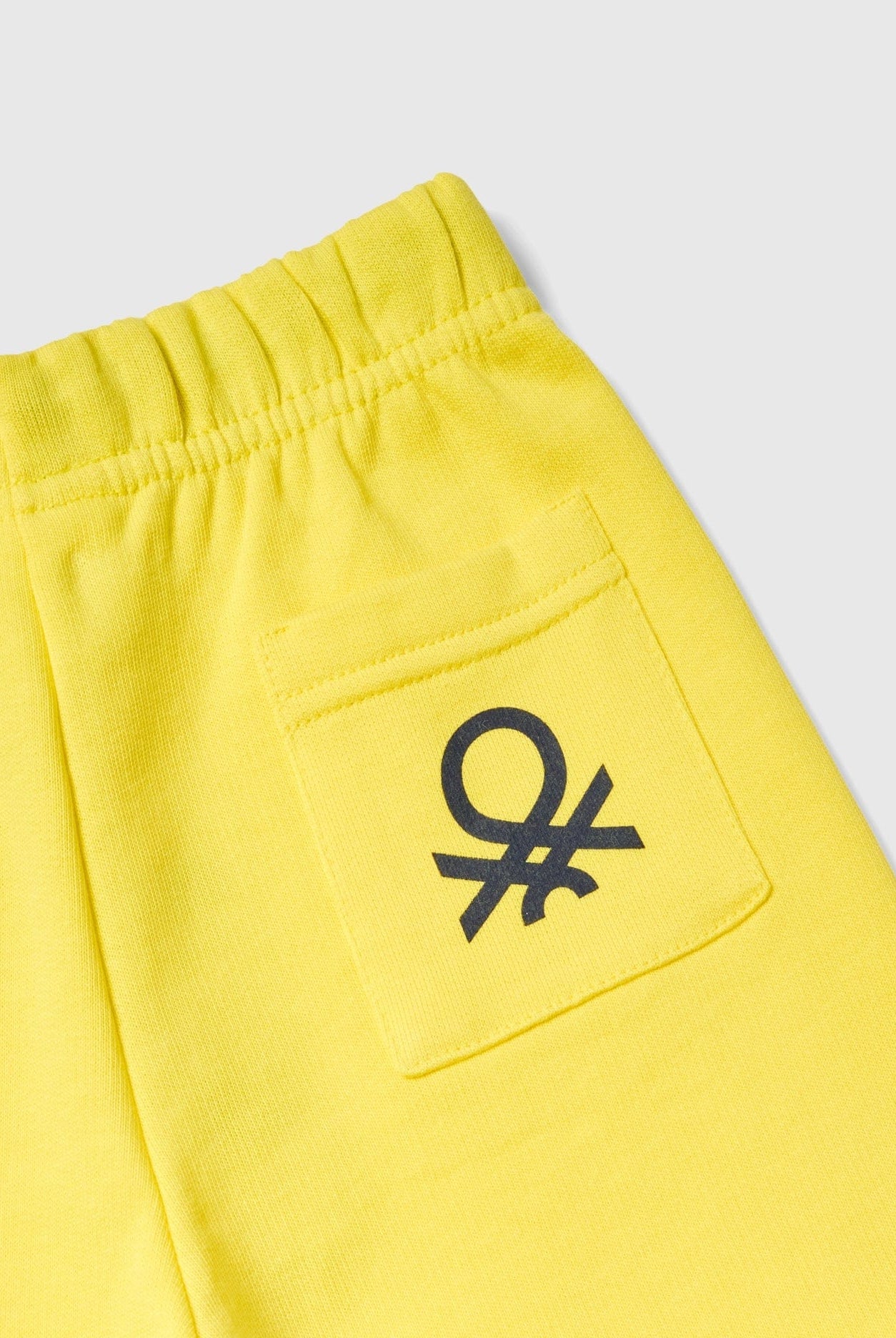 يونايتد كولورز اوف بينيتون برمودا قطن 100% ولادي