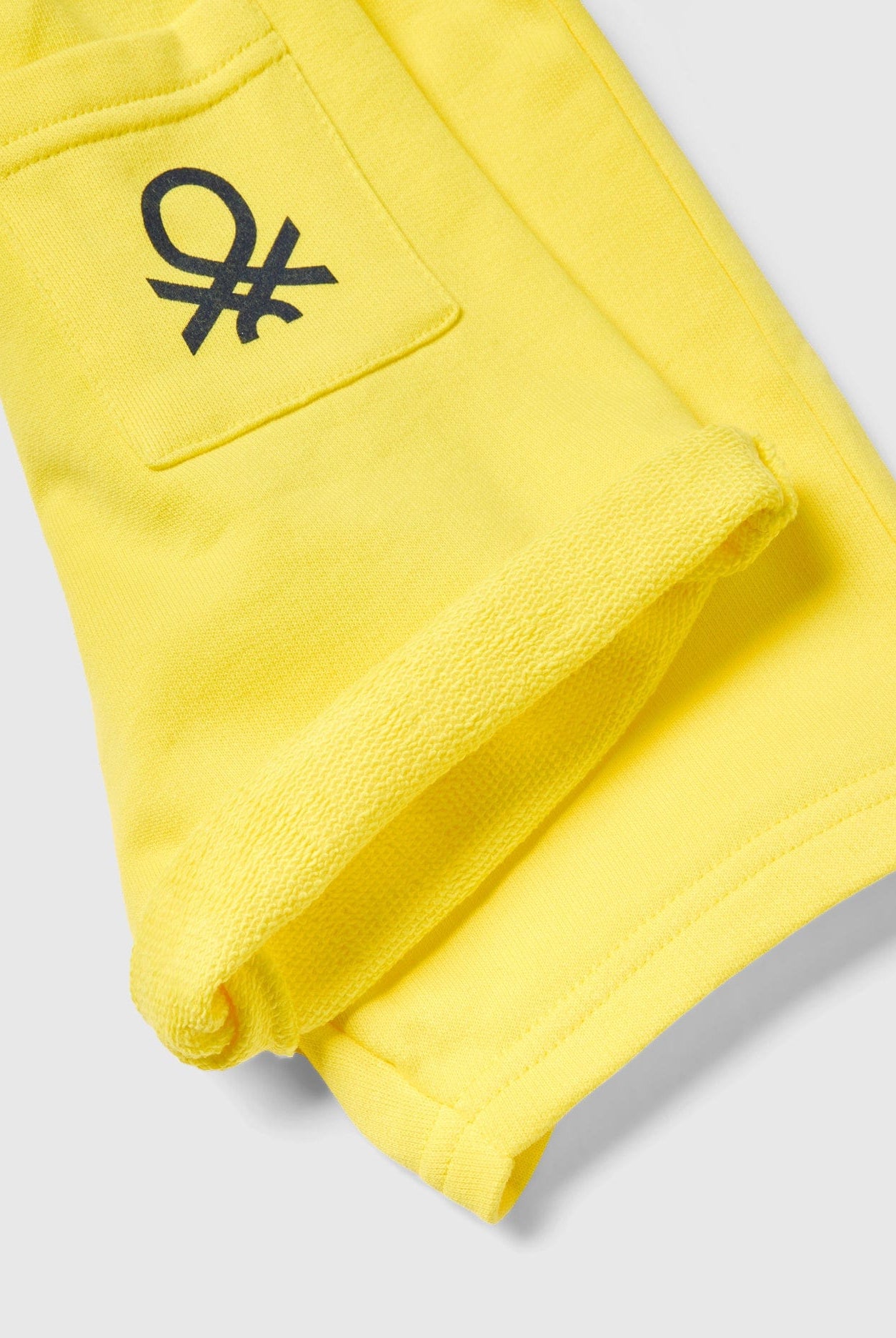 يونايتد كولورز اوف بينيتون برمودا قطن 100% ولادي