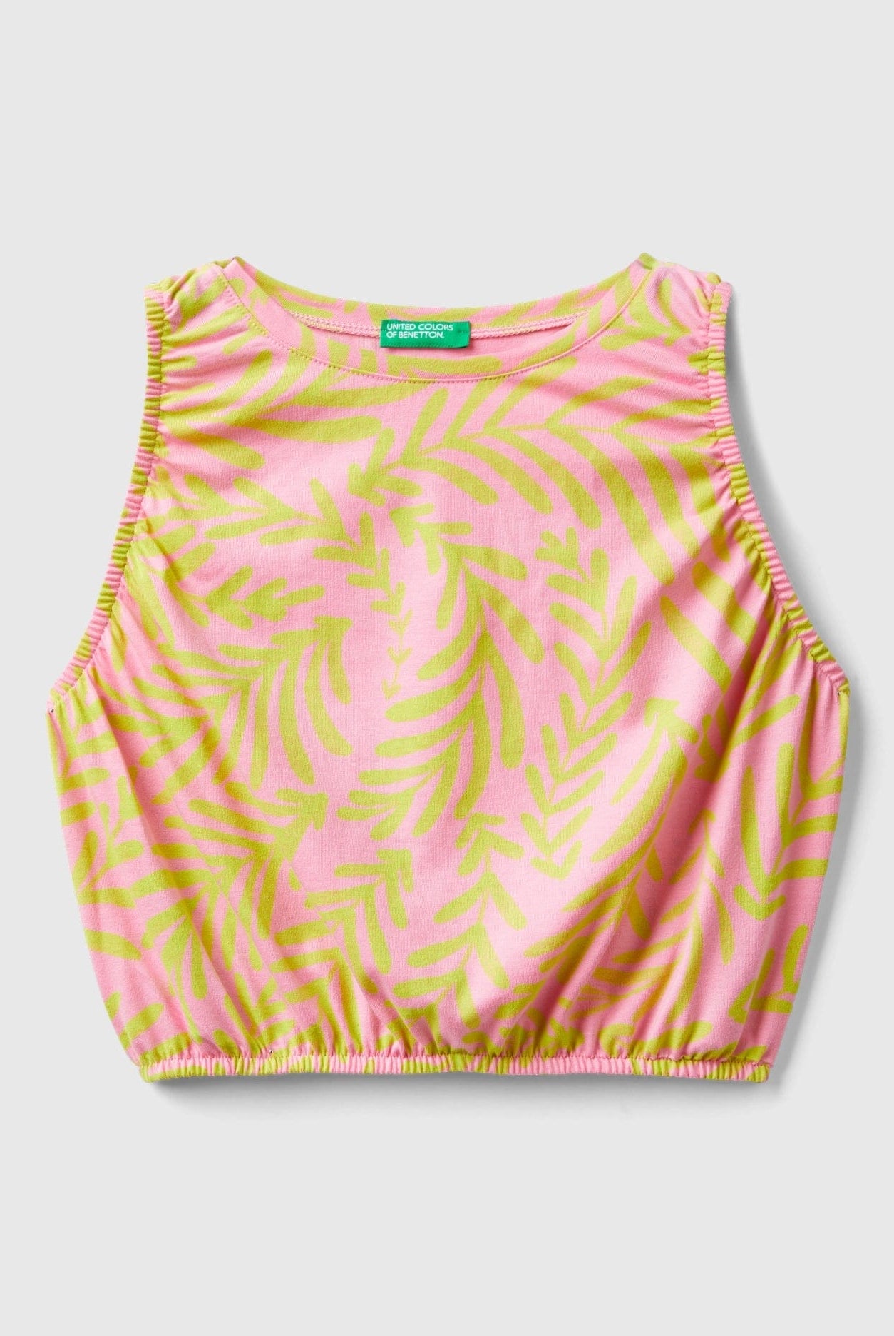 يونايتد كولورز اوف بينيتون تي شيرت منقوش بالكامل بحواف مجمعة وبدون أكمام بناتي