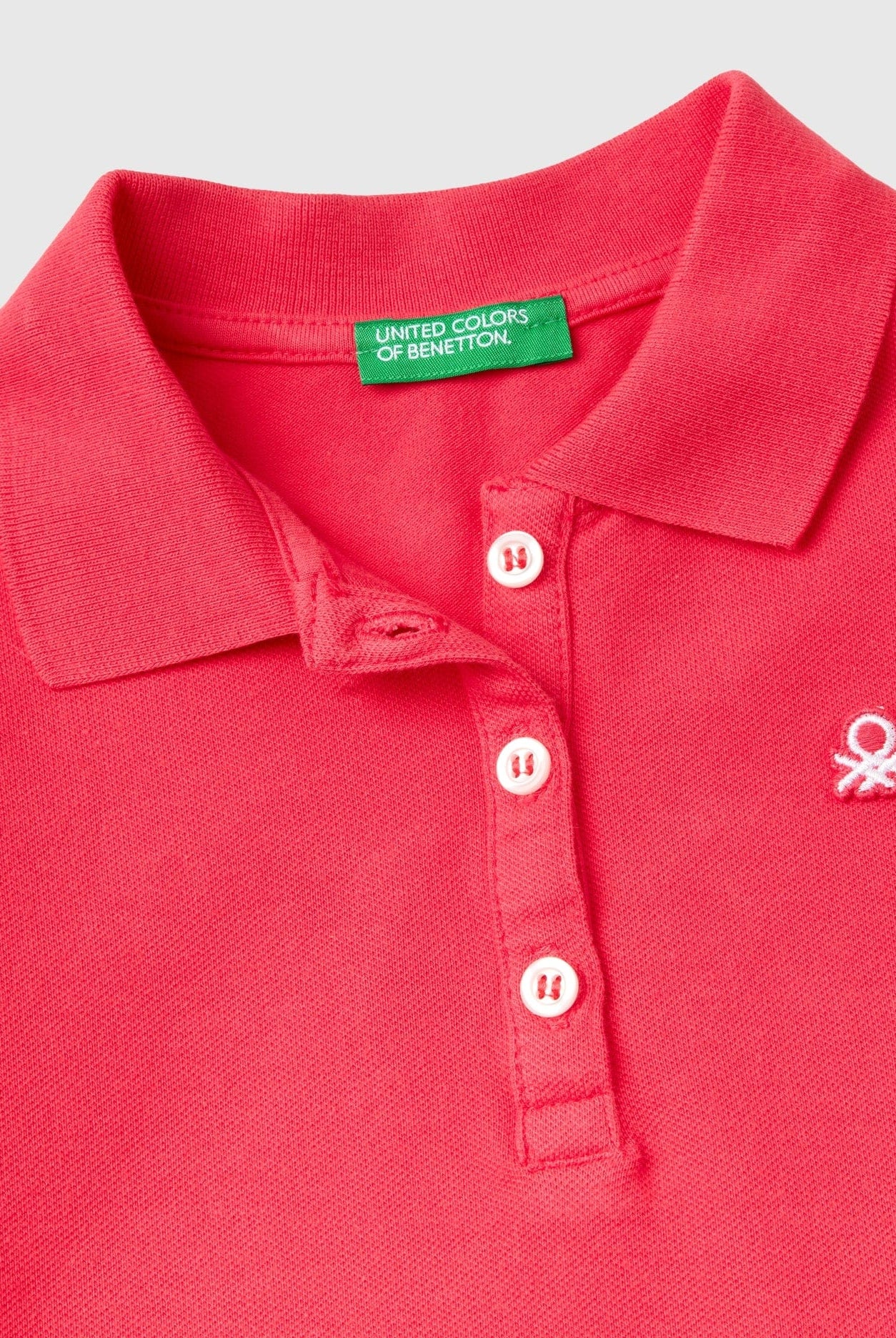 يونايتد كولورز اوف بينيتون تي شيرت بولو بناتي بقصة عادية من القطن العضوي