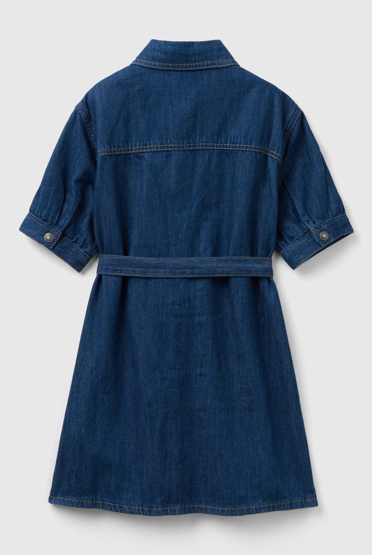 يونايتد كولورز اوف بينيتون فستان قميص جينز بناتي بحزام عالخصر