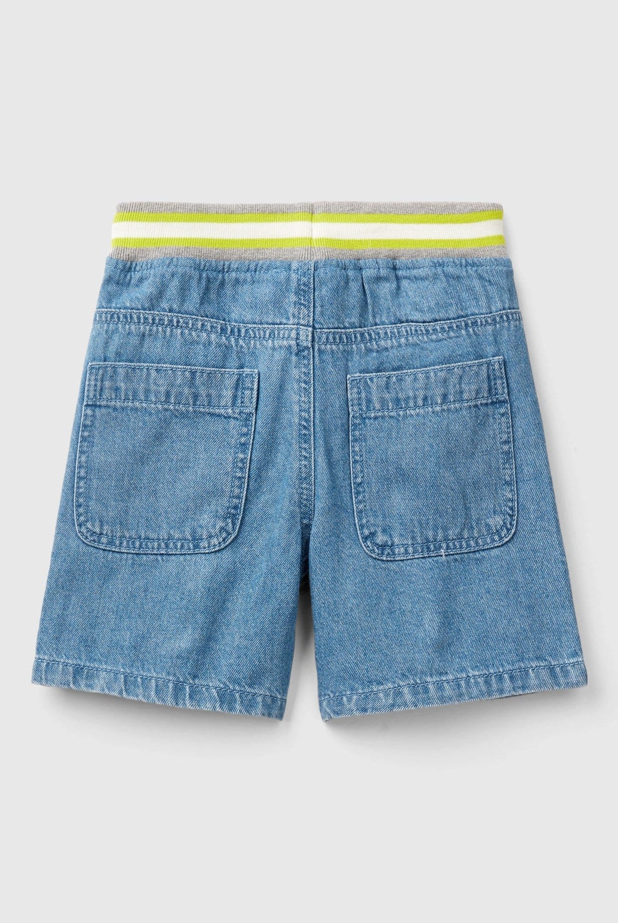 يونايتد كولورز اوف بينيتون شورت برمودا جينز بجيوب كبيرة وخصر مطاطي أطفالي