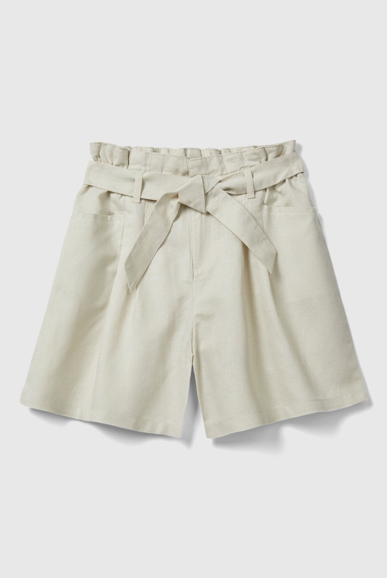 يونايتد كولورز اوف بينيتون شورت برمودا سادة بحزام بناتي