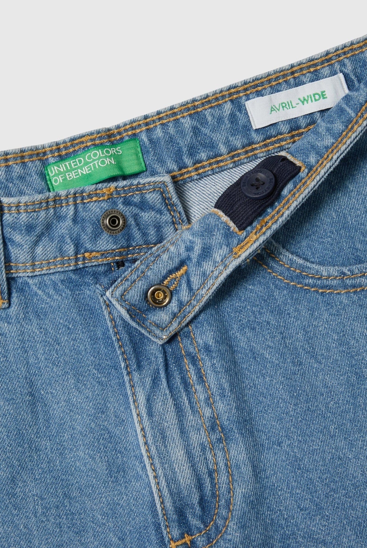 يونايتد كولورز اوف بينيتون بنطلون جينز كارجو واسع أطفالي