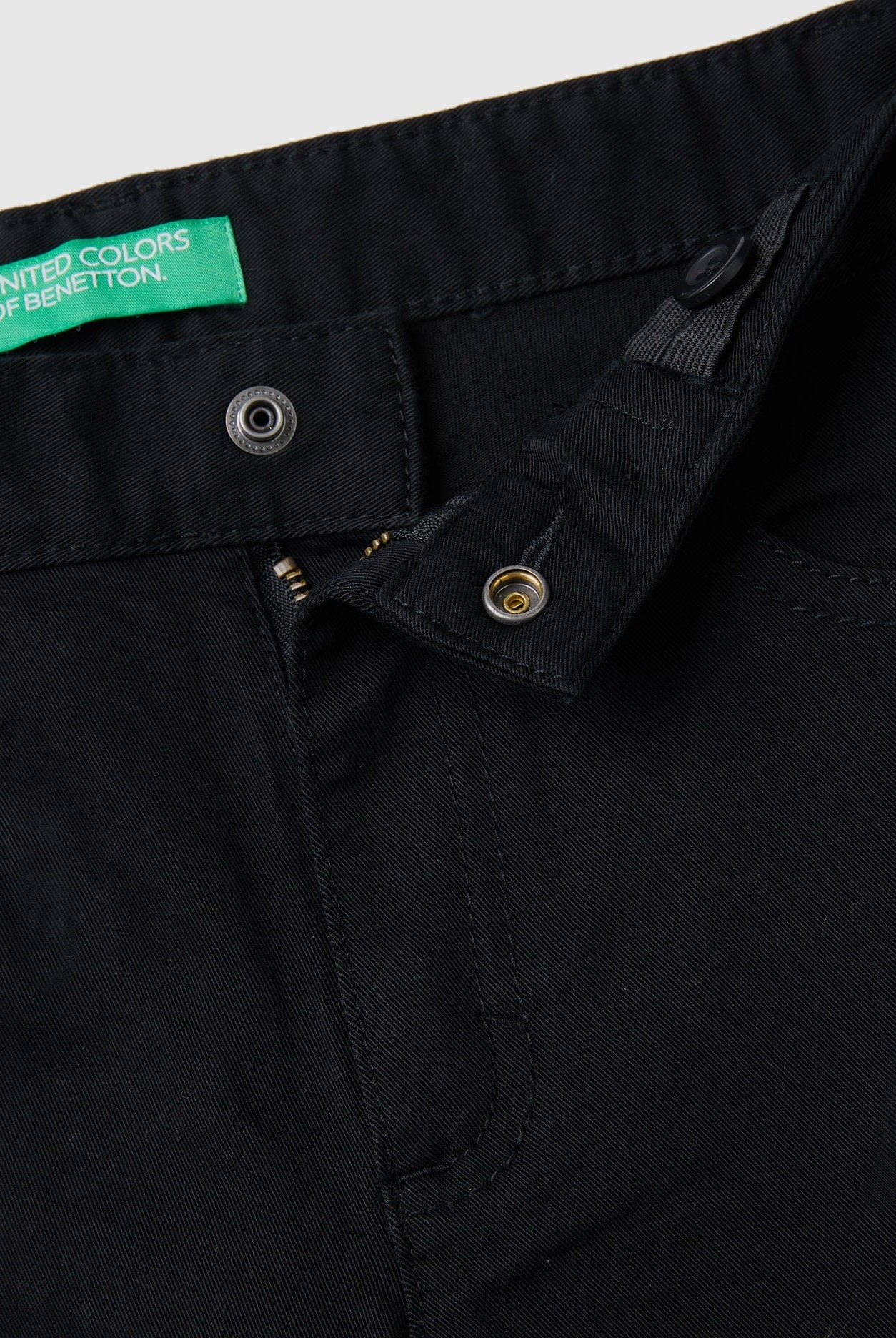 يونايتد كولورز اوف بينيتون بنطلون سليم فيت ولادي بخمس جيوب