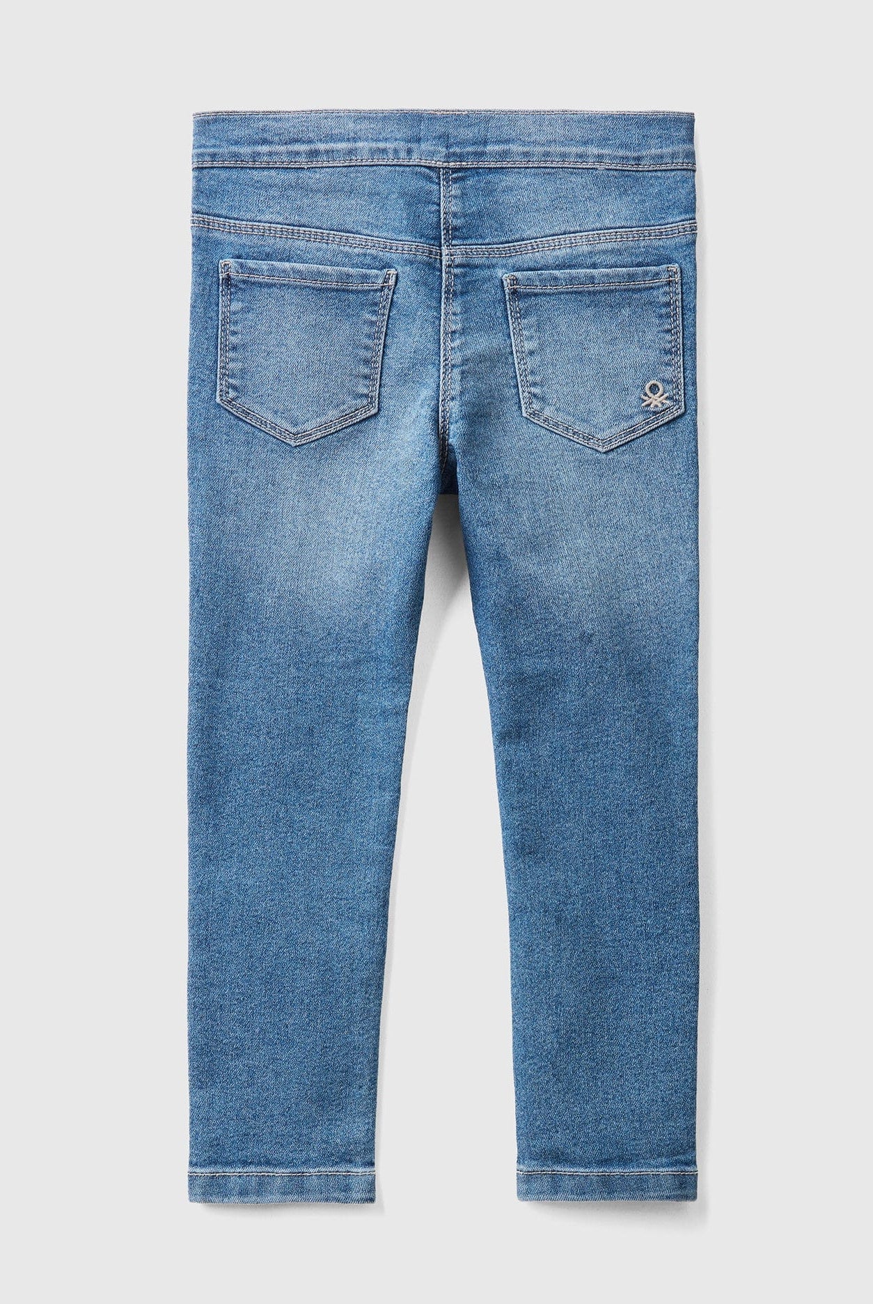 يونايتد كولورز اوف بينيتون بنطلون جينر بناتي صديق للبيئة من مزيج القطن المطاطي