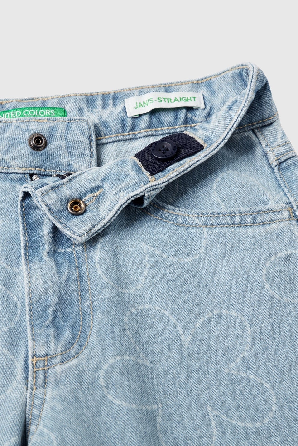 يونايتد كولورز اوف بينيتون بنطلون جينز مستقيم مع تطريز زهور بناتي