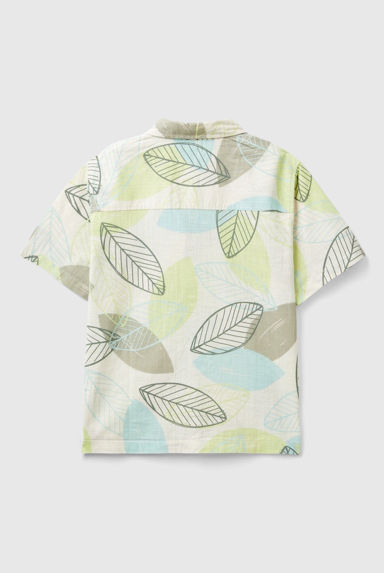 يونايتد كولورز اوف بينيتون قميص قصير الأكمام مزخرف بالكامل ولادي