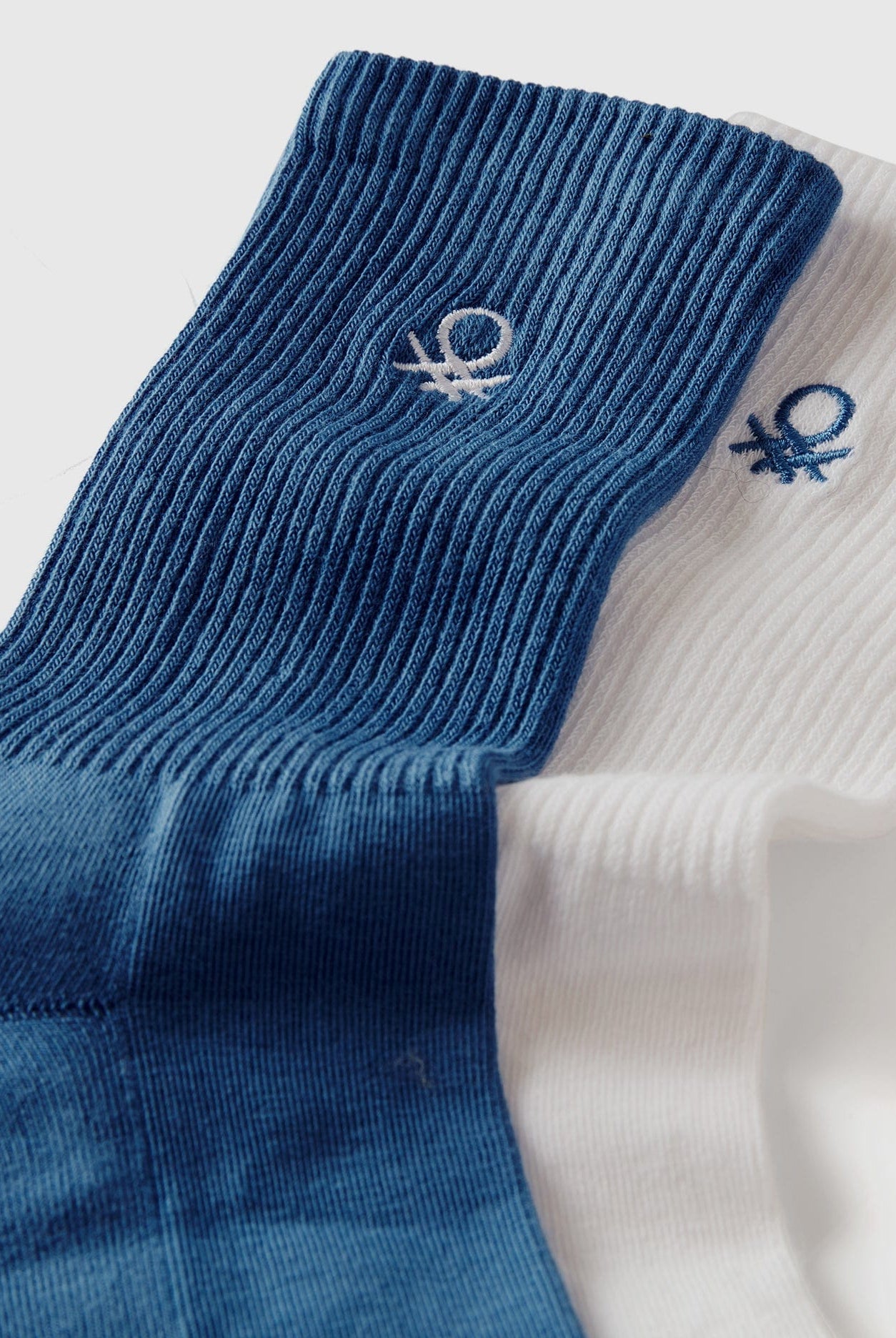 يونايتد كولورز اوف بينيتون طقم جوارب اطفال رياضية