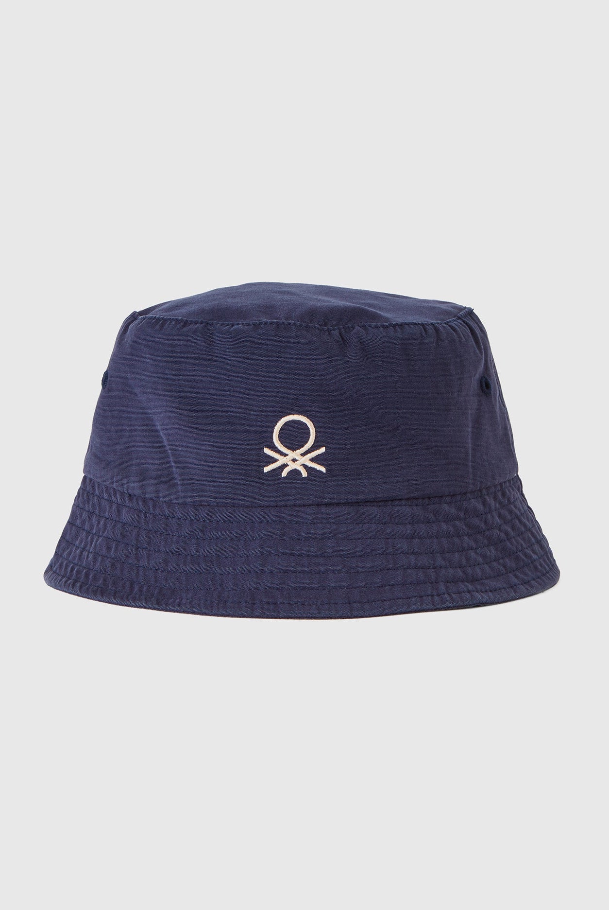 يونايتد كولورز اوف بينيتون قبعة صياد مزينة بشعار أطفالي