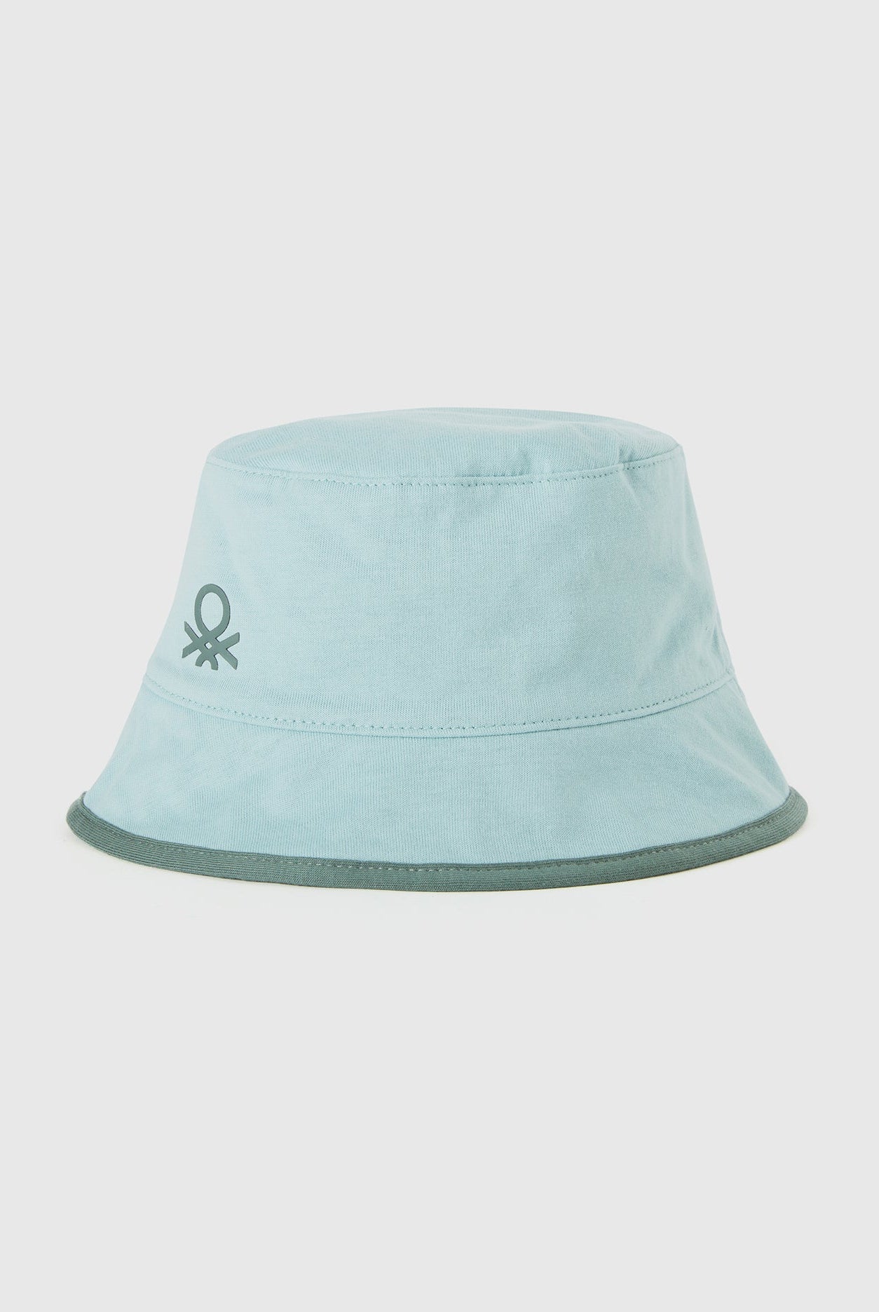 يونايتد كولورز اوف بينيتون قبعة الصياد دائرية ولادي بطبعة لوجو