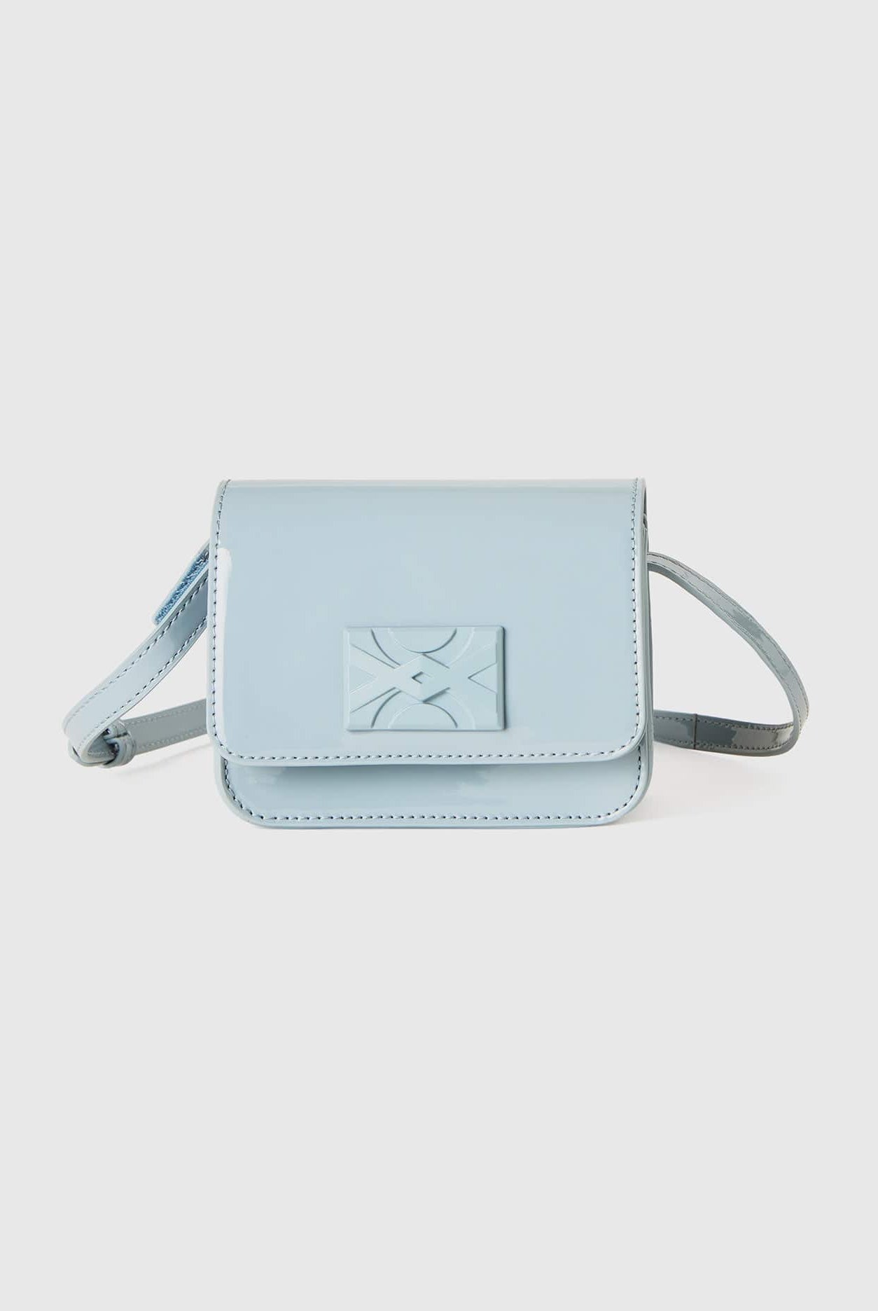 يونايتد كولورز اوف بينيتون حقيبة صغيرلامعة مع شعار