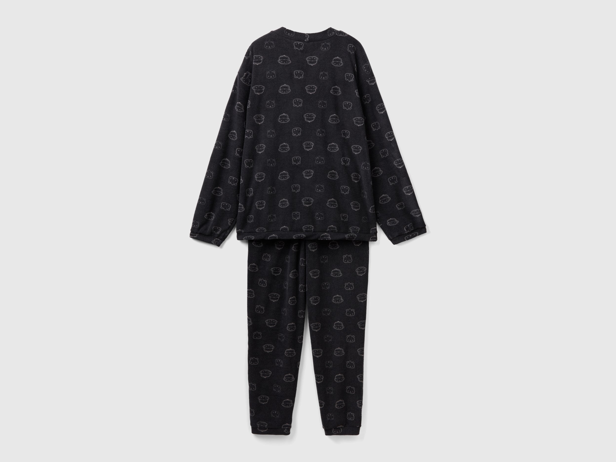 يونايتد كولورز اوف بينيتون طقم بيجامة مطبوع بكل الأنماط ومطوي رجالي