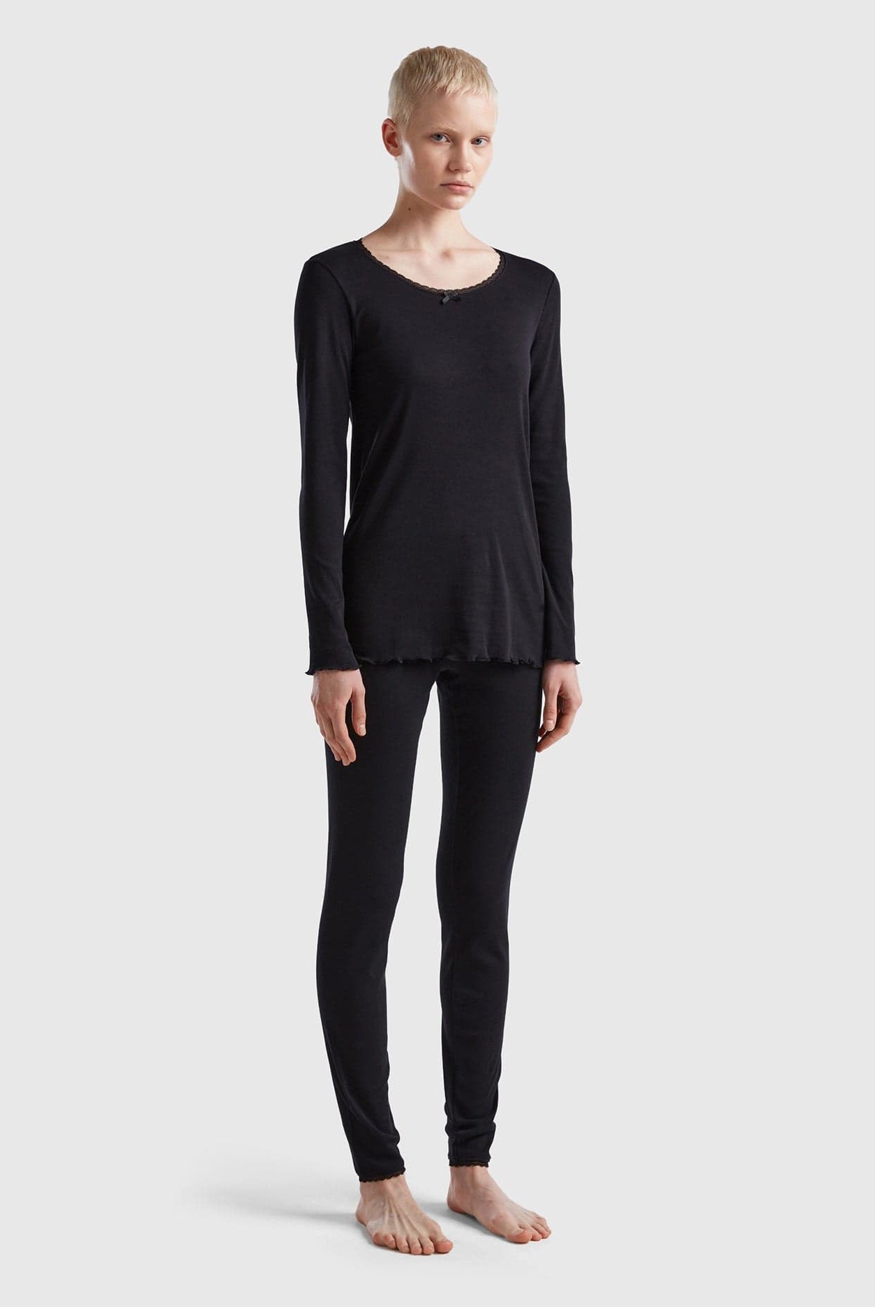 يونايتد كولورز اوف بينيتون بيجاما نسائي من القطن طويل الألياف