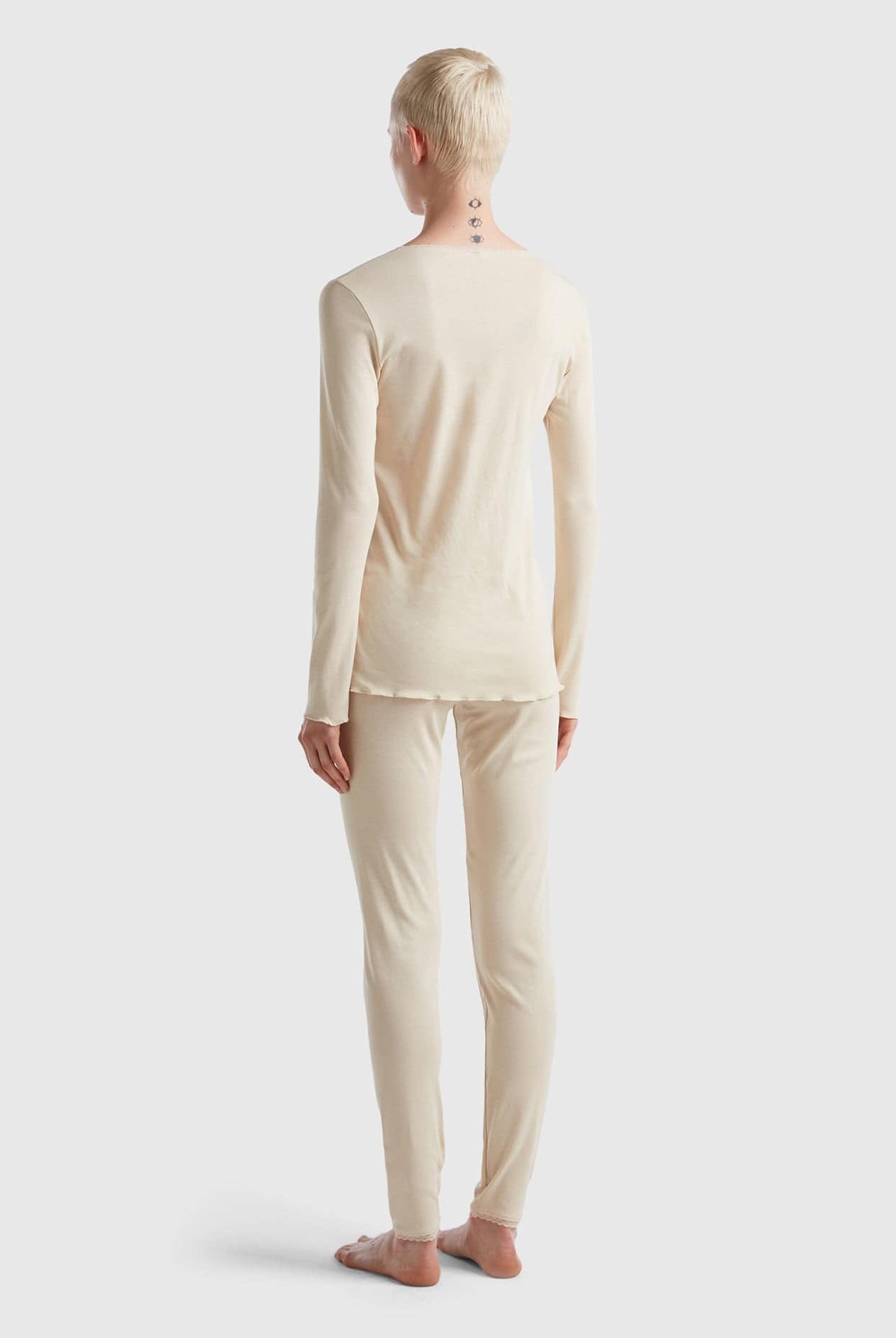 يونايتد كولورز اوف بينيتون بيجاما نسائي من القطن طويل الألياف