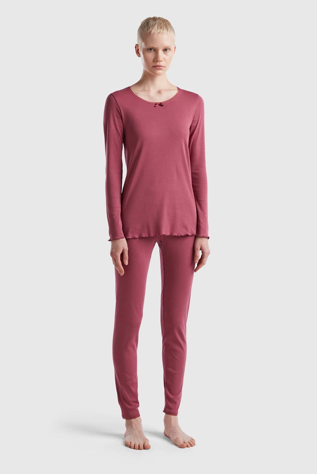 يونايتد كولورز اوف بينيتون بيجاما نسائي من القطن طويل الألياف