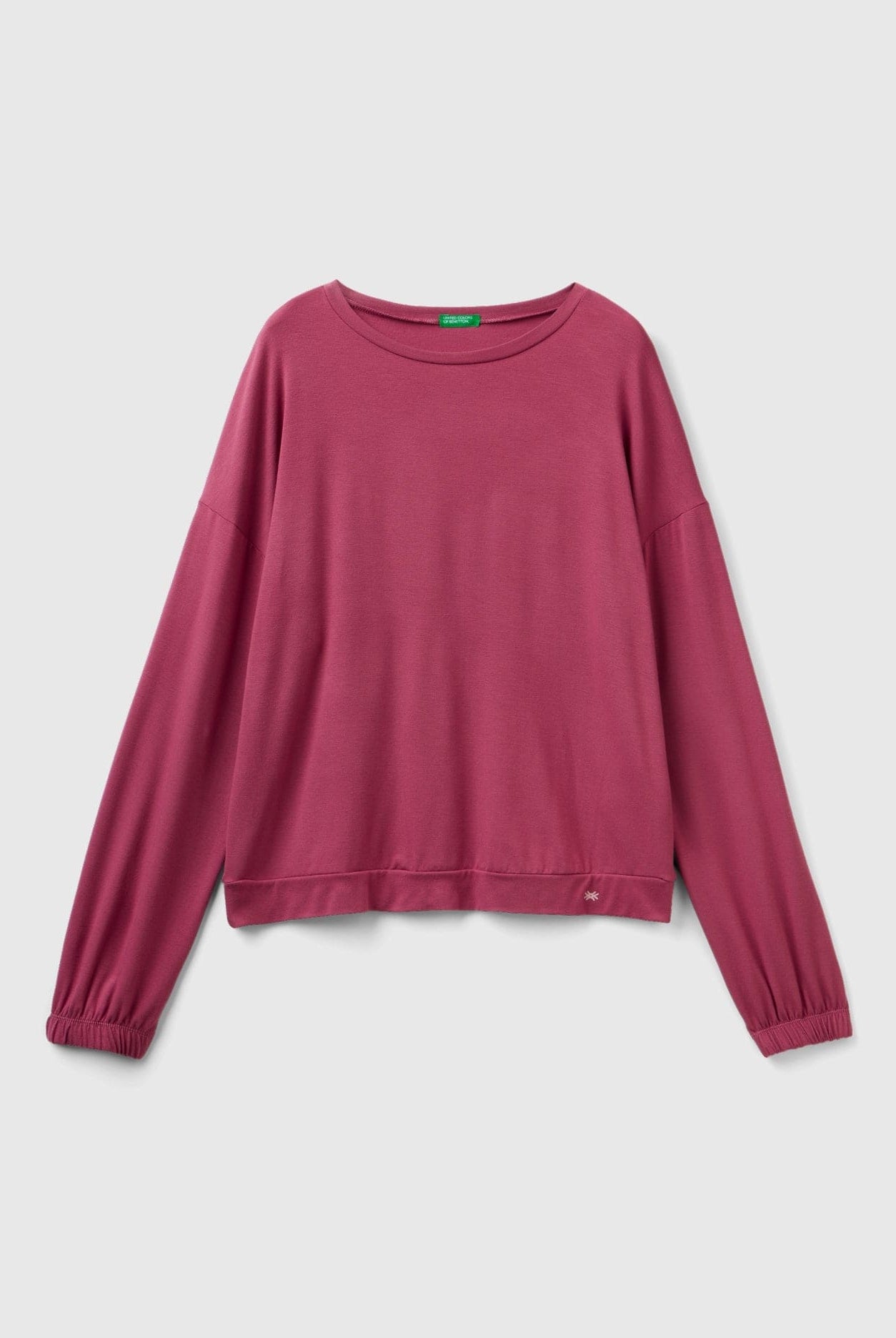 يونايتد كولورز اوف بينيتون تيشيرت سادة نسائي كم طويل