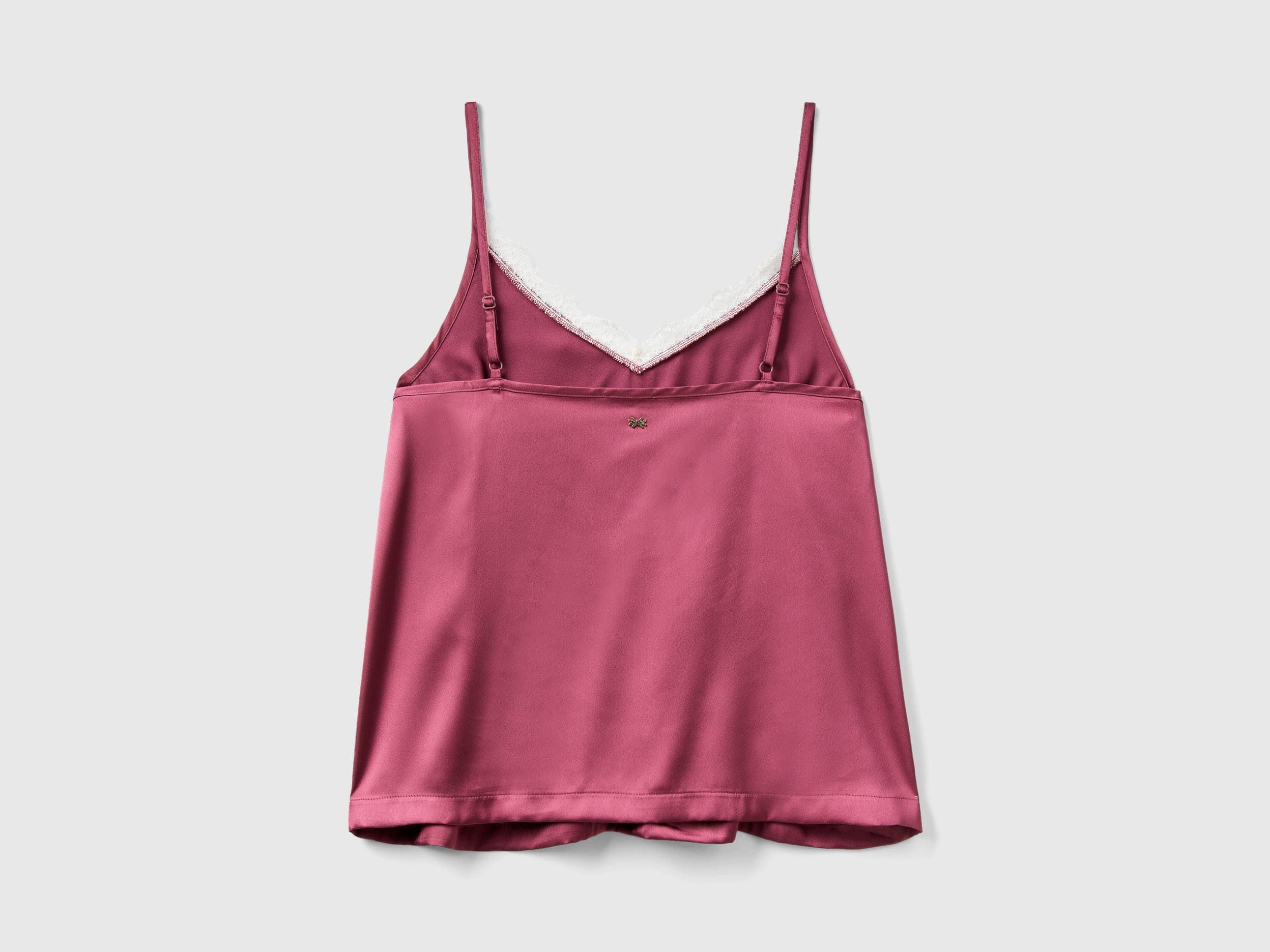 يونايتد كولورز اوف بينيتون توب ساتان نسائي بكرانيش