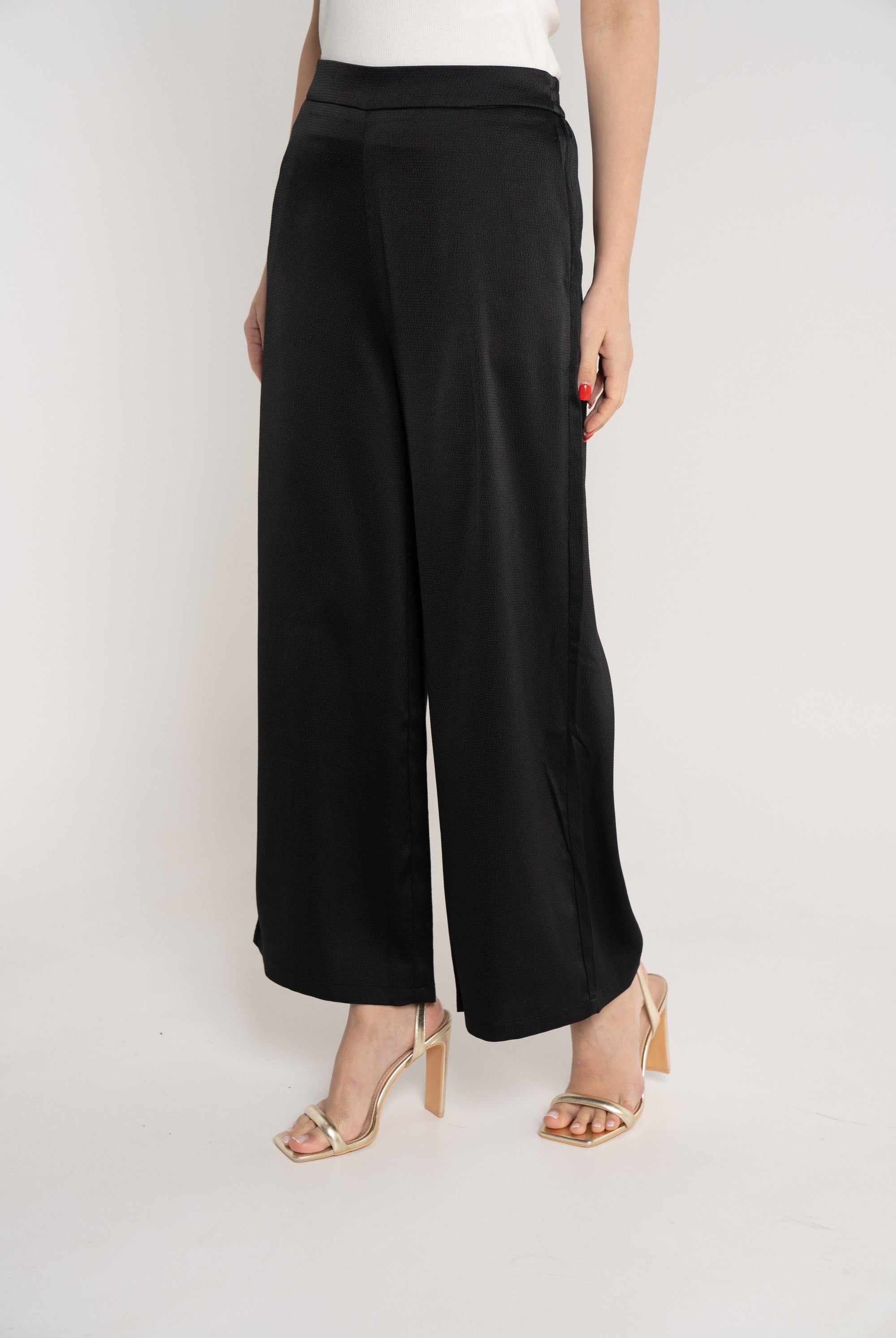 نتشي بنطلون طويل بخصر مرتفع واسع بجيوب