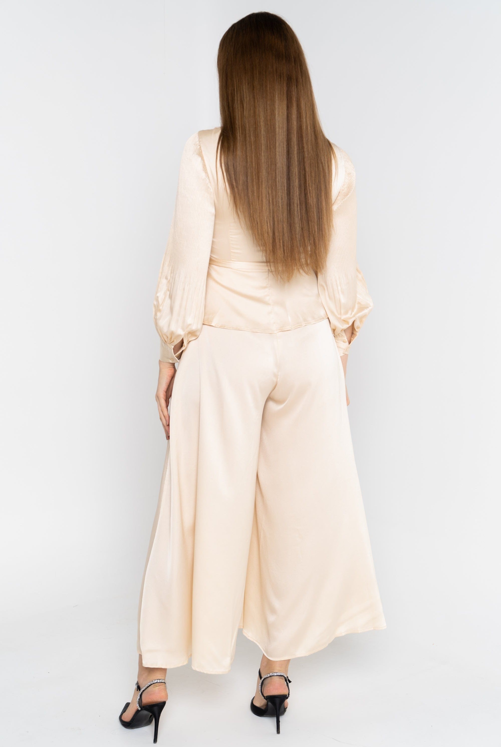 نتشي جمبسوت نسائي سادة برباط خصر كم طويل