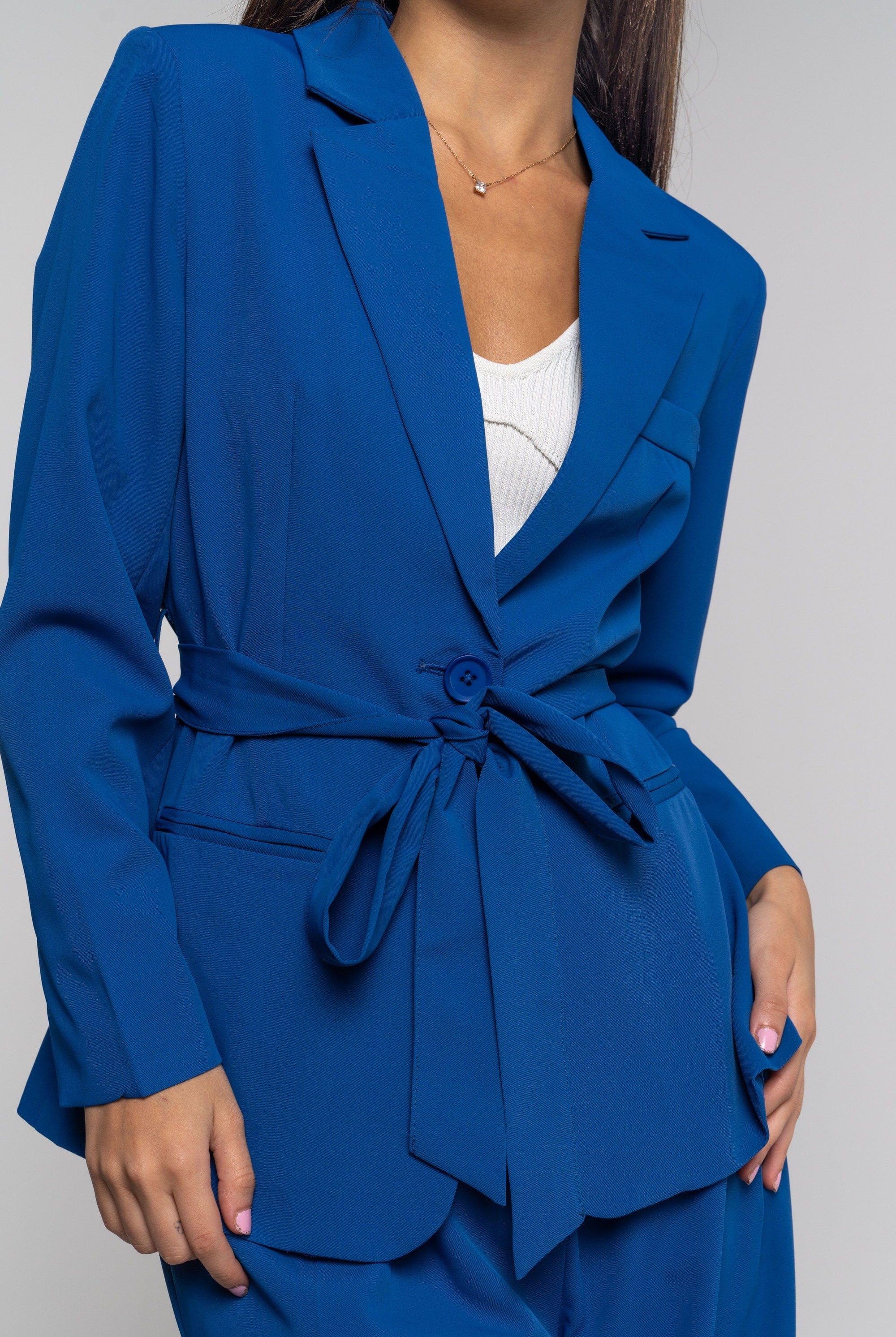 نتشي جاكيت بليزر برباط خصر بأكمام طويلة