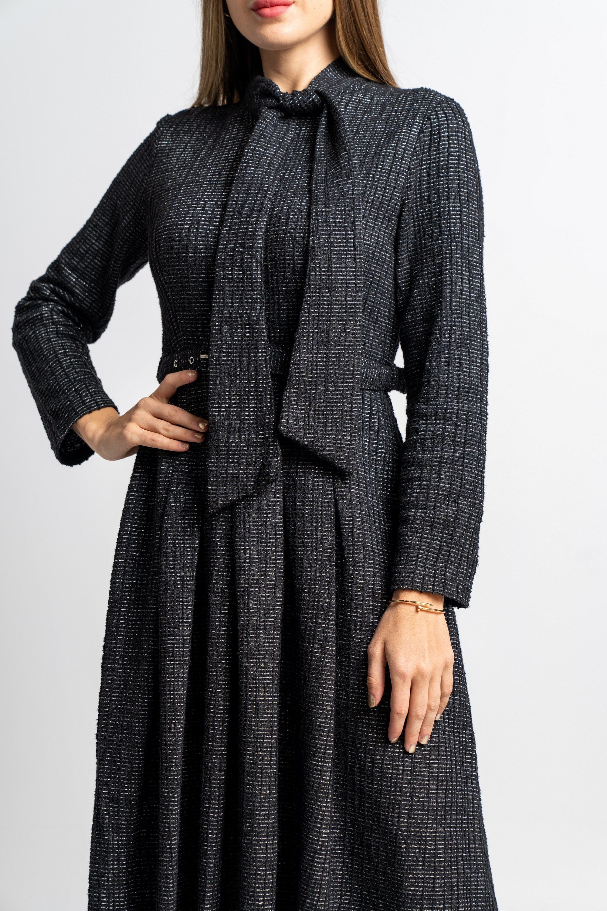 نتشي فستان شتوي مخصر ميدي كم طويل نسائي أسود