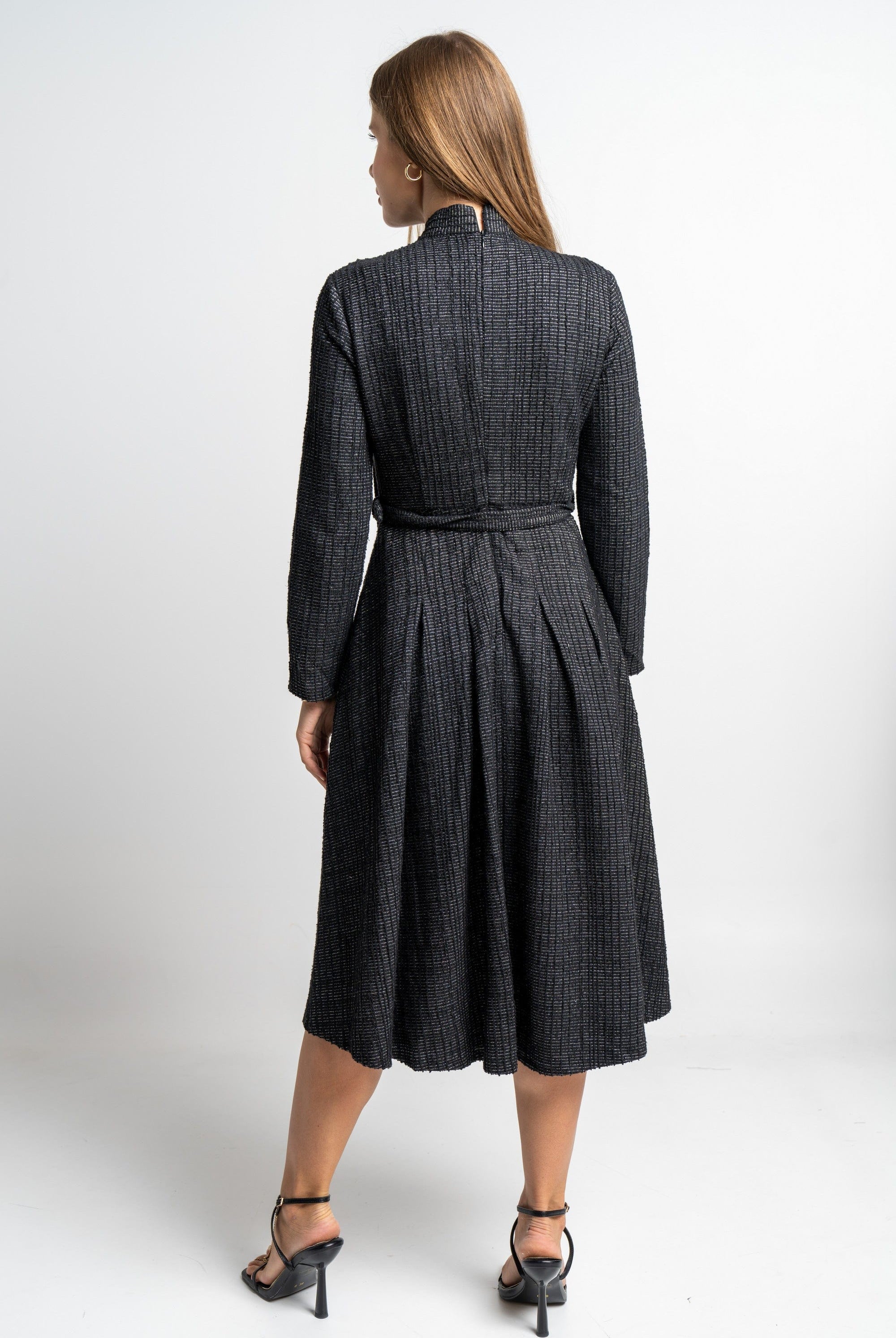 نتشي فستان شتوي مخصر ميدي كم طويل نسائي أسود