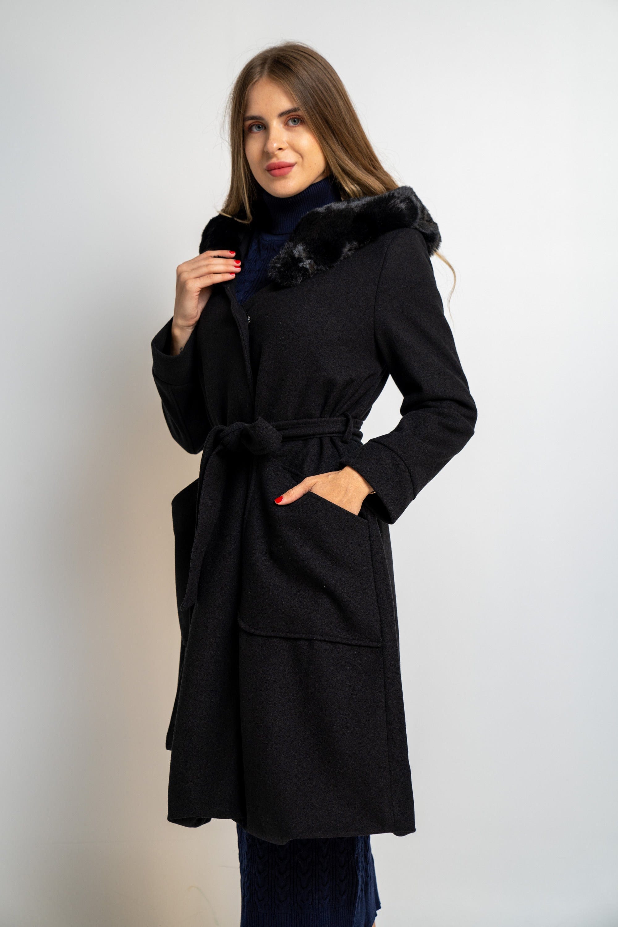 نتشي جاكيت كم طويل سادة نسائي