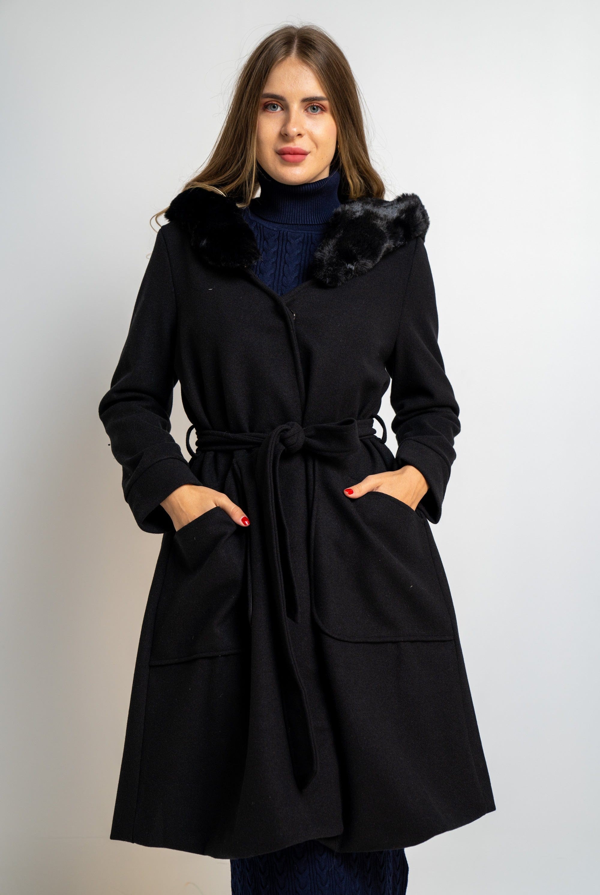 نتشي جاكيت كم طويل سادة نسائي