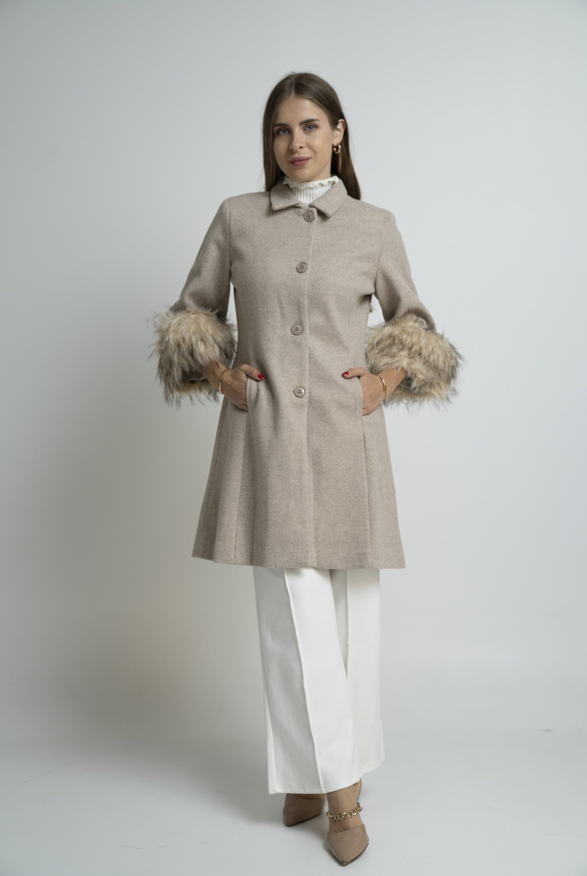 نتشي جاكيت سادة بأزرار أمامية كم طويل نسائي