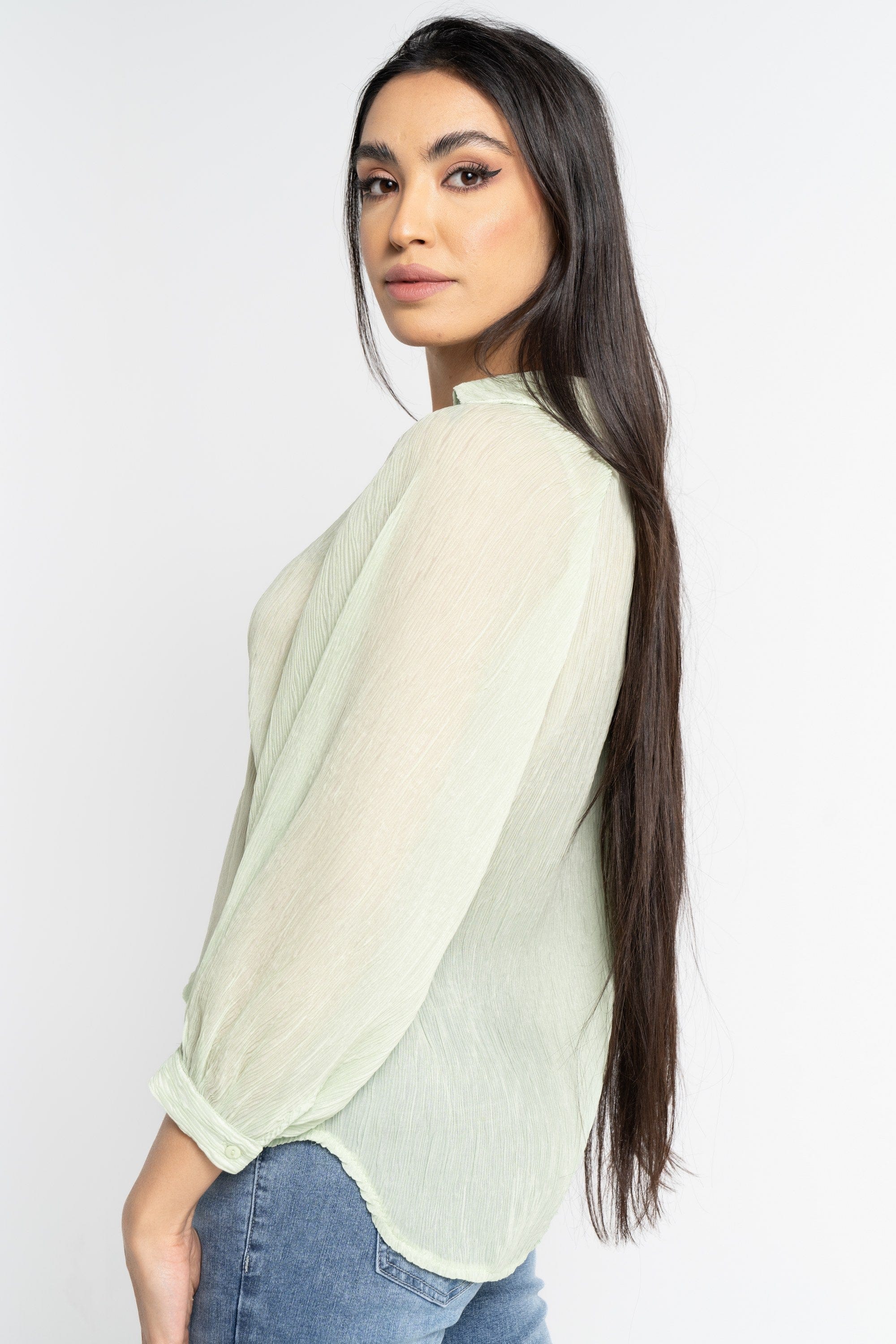 نتشي بلوزة بأكمام 3/4 بف سادة نسائي