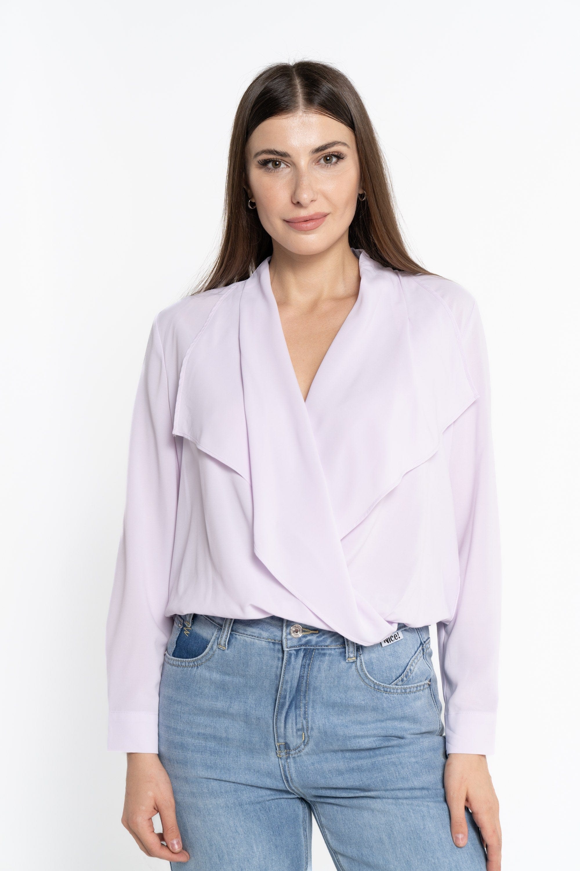 نتشي بلوزة بأكمام طويلة بطيات سادة نسائي