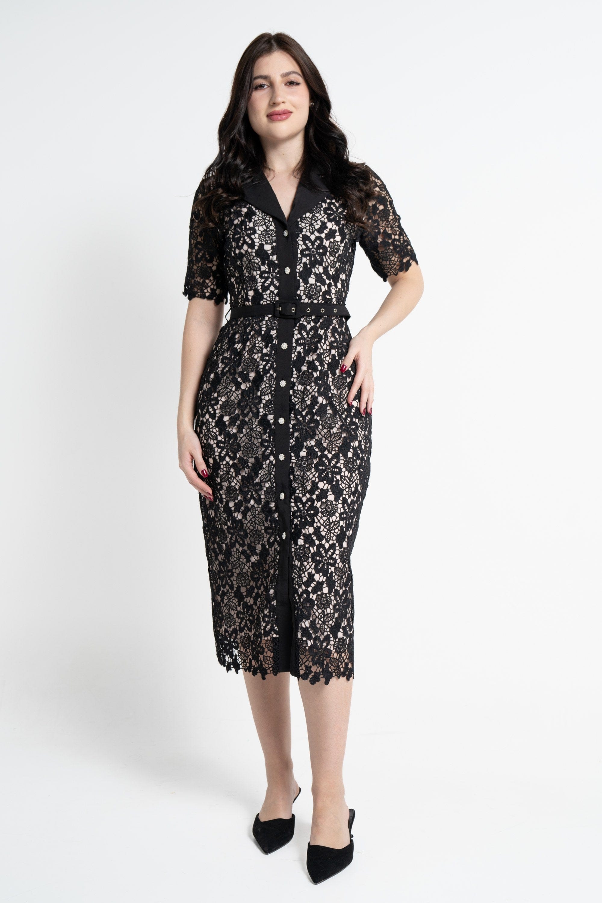 نتشي فستان ميدي بأكمام قصيرة مورد مبطن نسائي