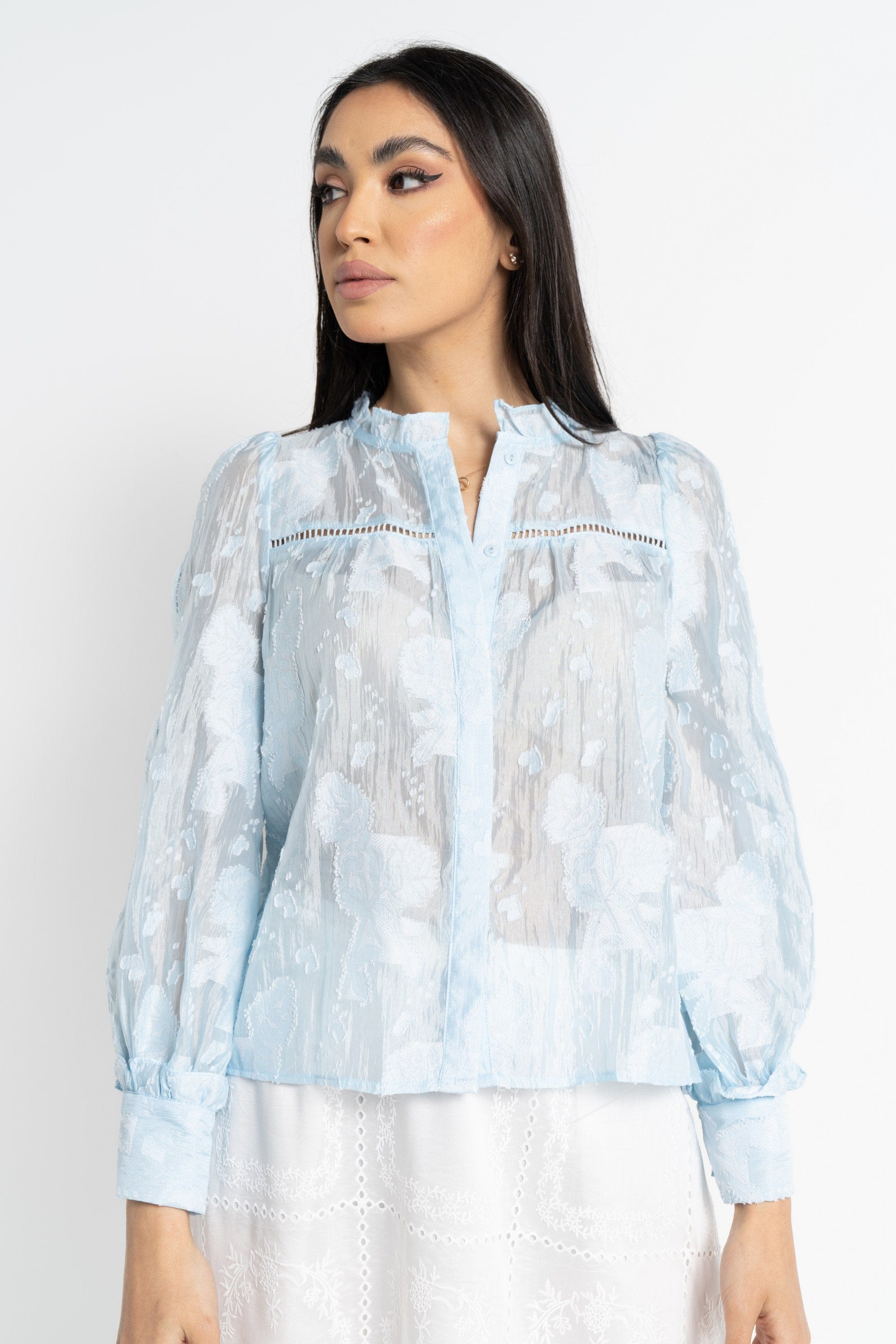 نتشي بلوزة بأكمام طويلة موردة شفافة نسائية