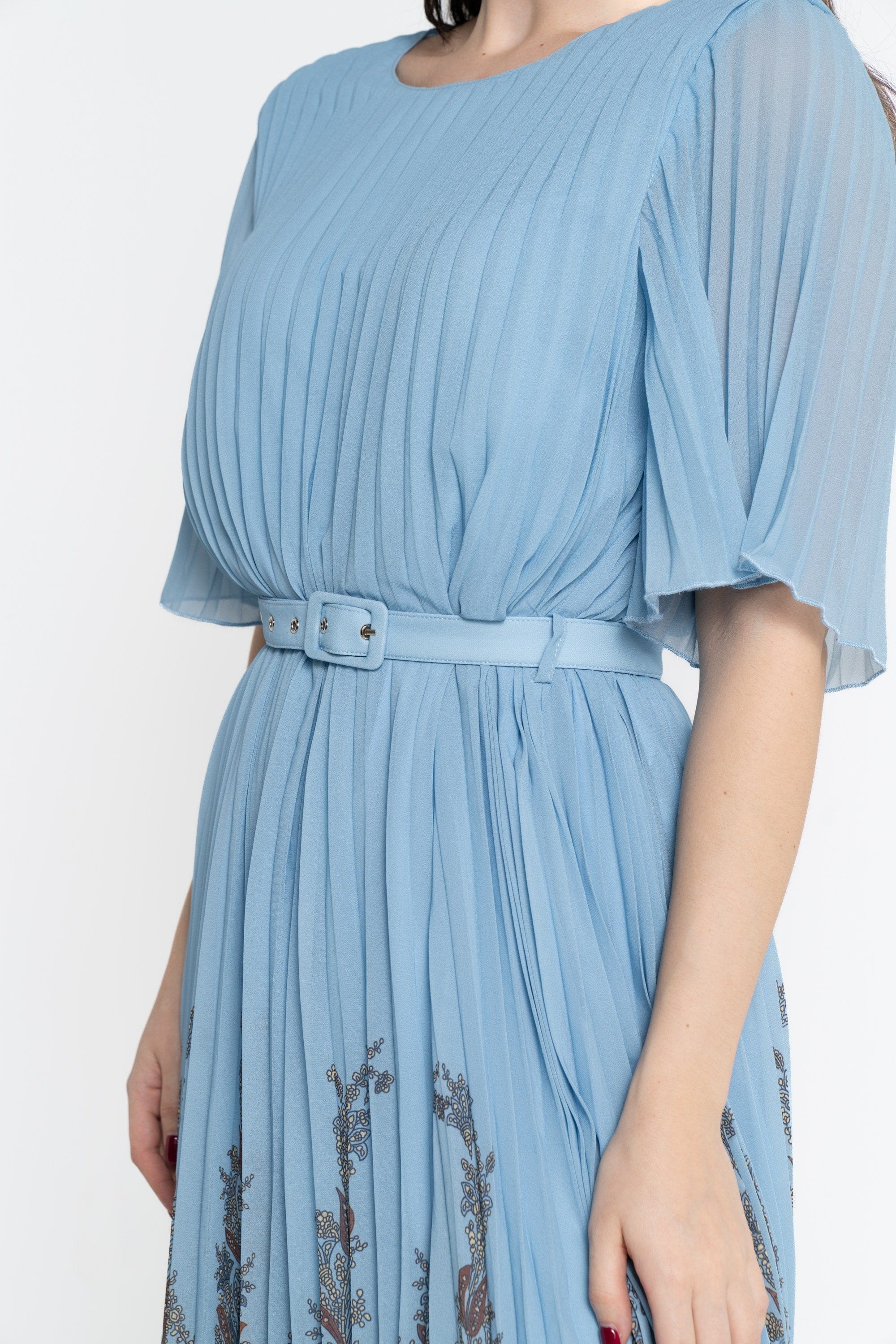 نتشي فستان ميدي بأكمام قصيرة بليسيه منقوش نسائي